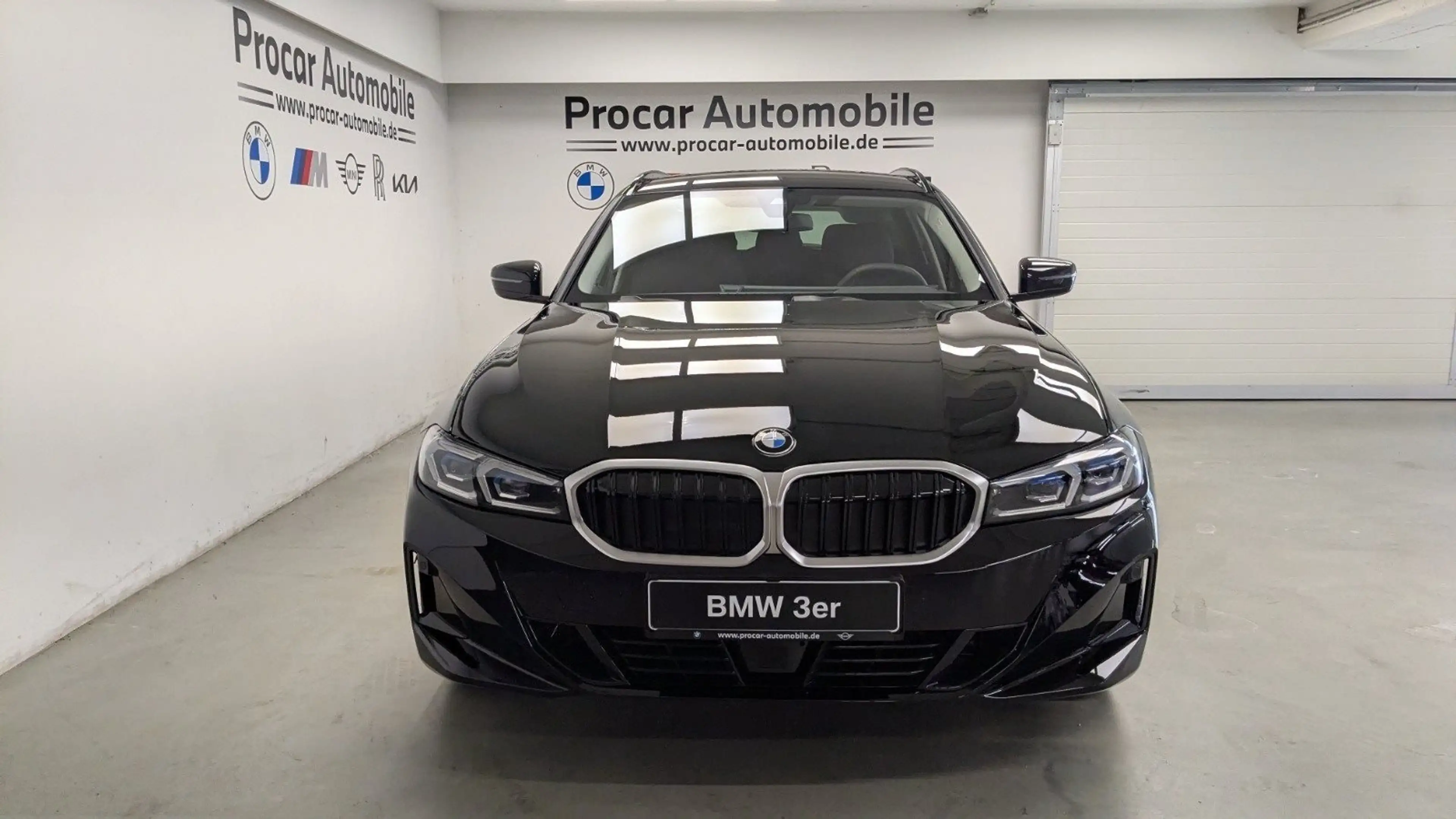 BMW 318 d Touring ACC RFK NAVI LED Sound Syst. DAB — photo 3