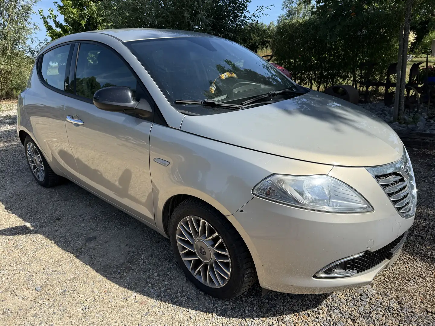 Lancia Ypsilon 0.9 TwinAir Platinum - 2