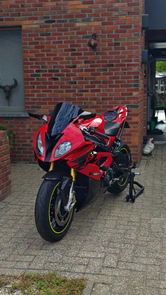 BMW S 1000 RR