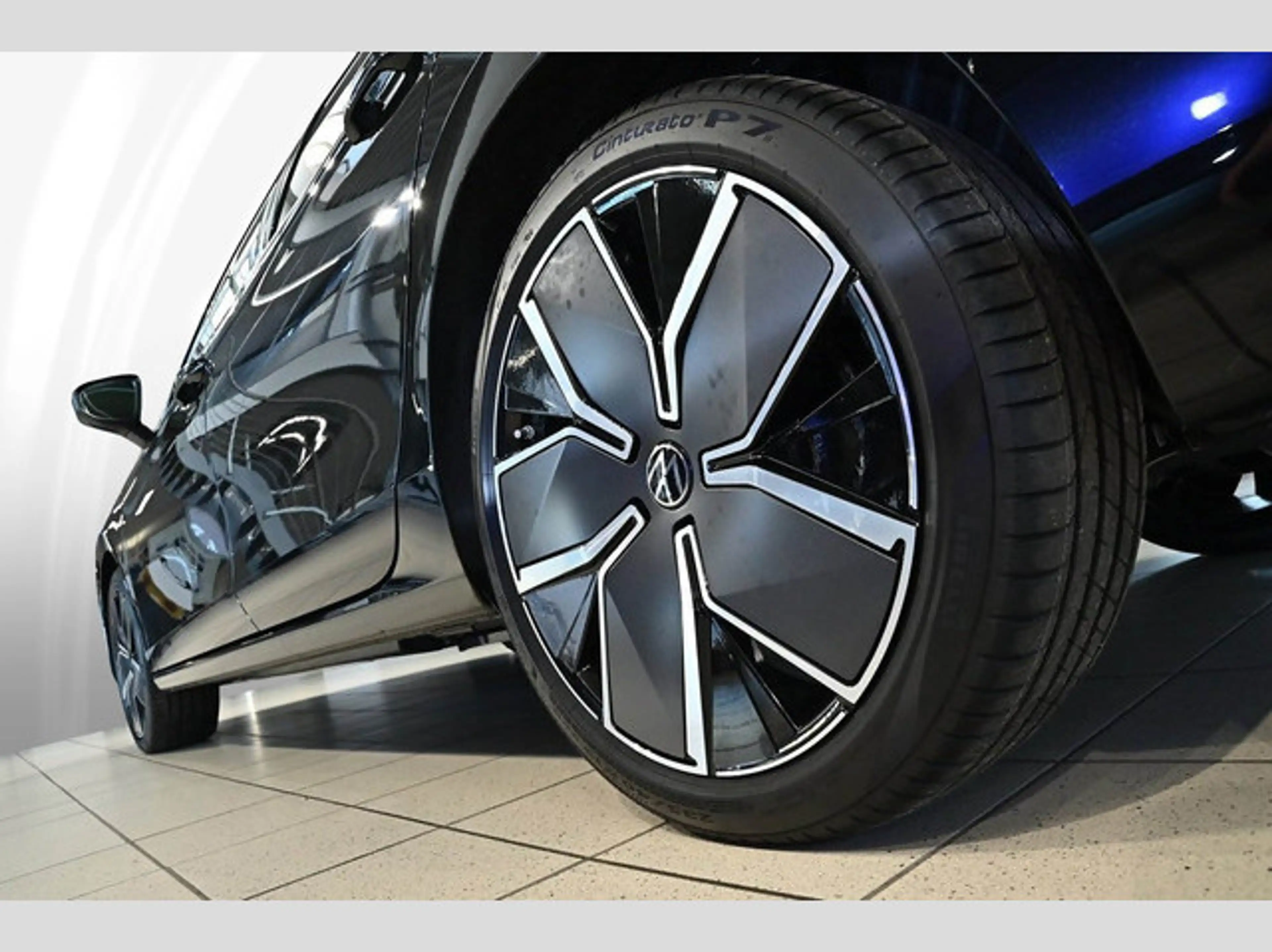 Volkswagen Passat Variant 1,5 l eHybrid DSG Elegance — photo 5