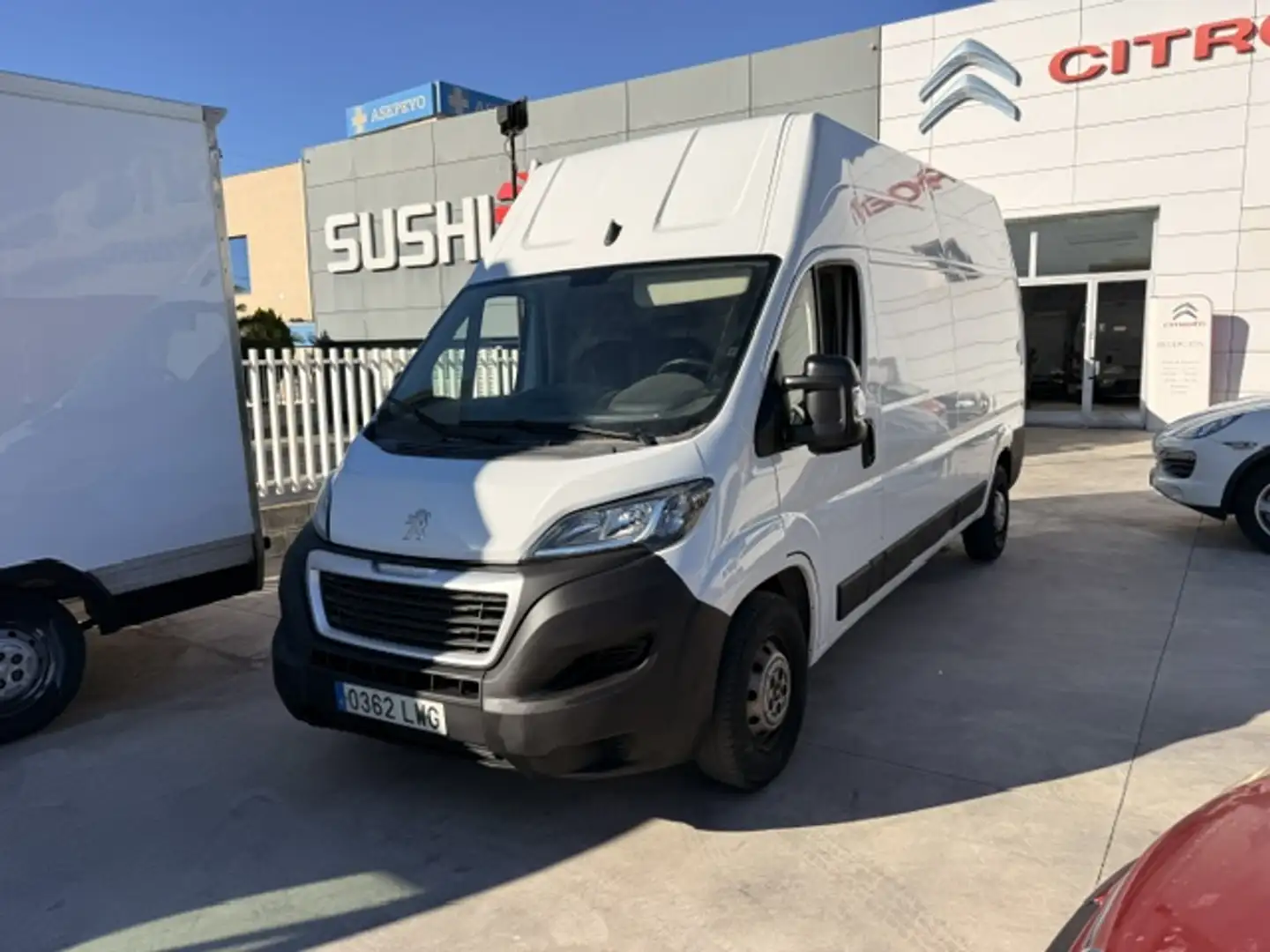 Peugeot Boxer Furgón 2.2BlueHDI 335 L3H3 S&S 140 Blanco - 1