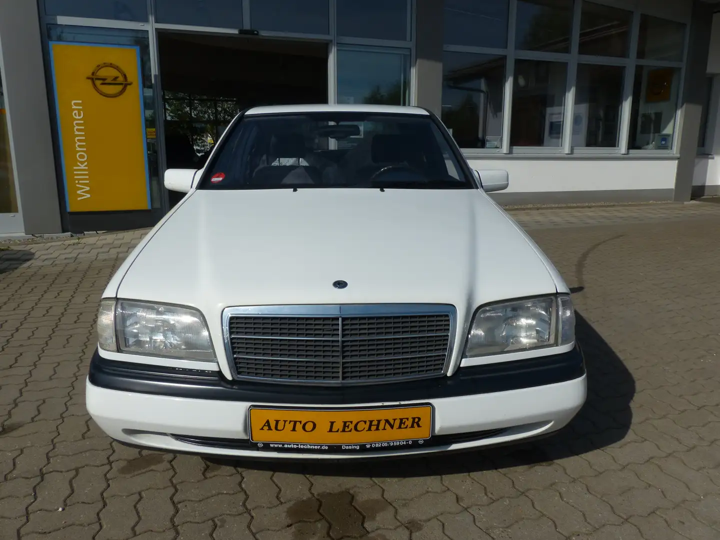Mercedes-Benz C 220 D Elegance*WENIG KM*LÄUFT SUPER* Weiß - 2
