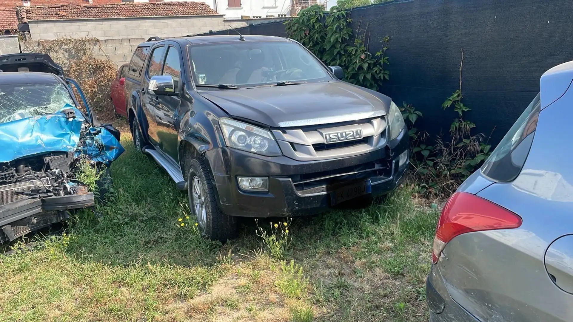 Isuzu D-Max 2.5 td crew Satellite 4x4 - 1