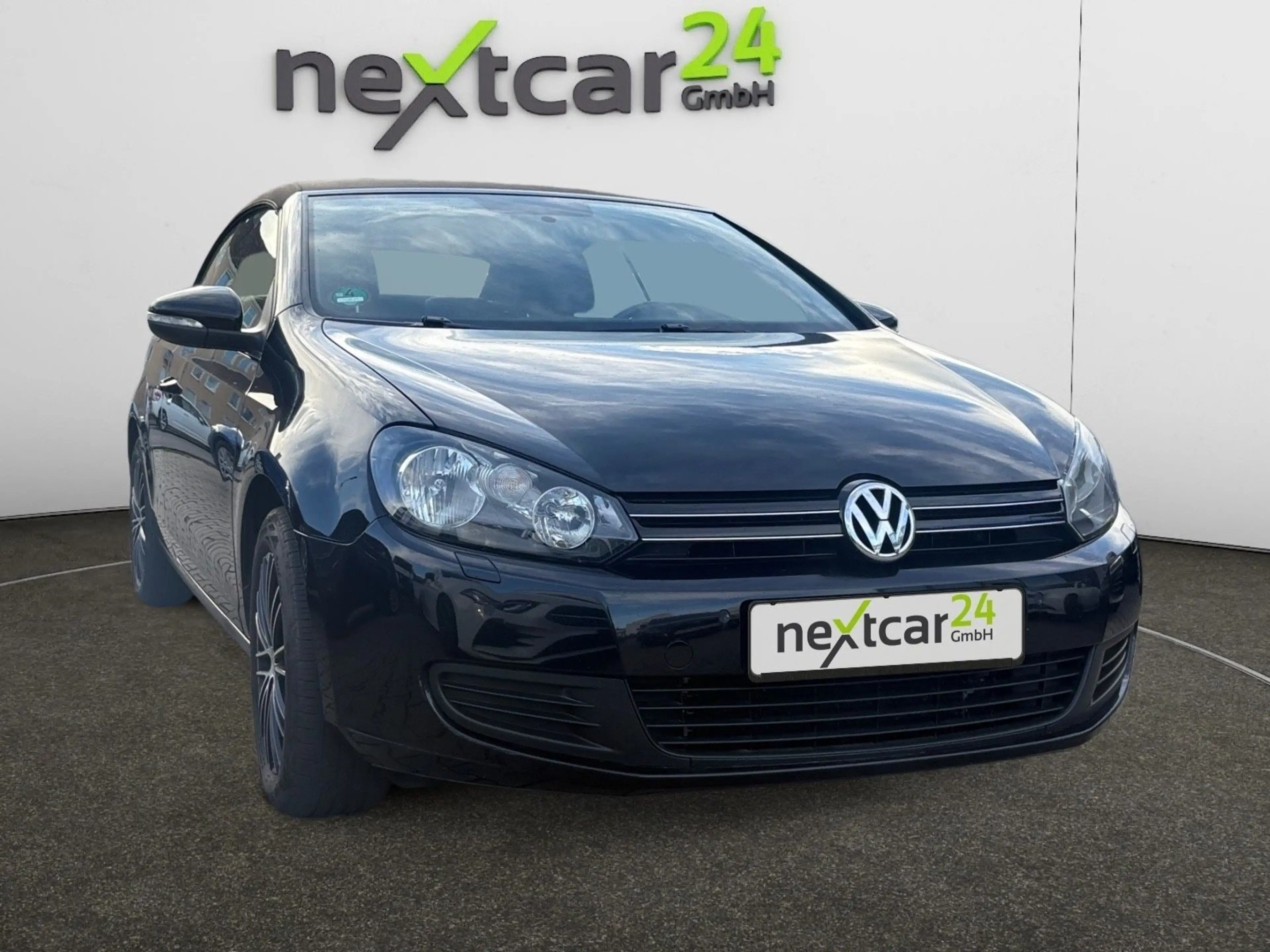 Volkswagen Golf VI Cabriolet Basis — photo 3