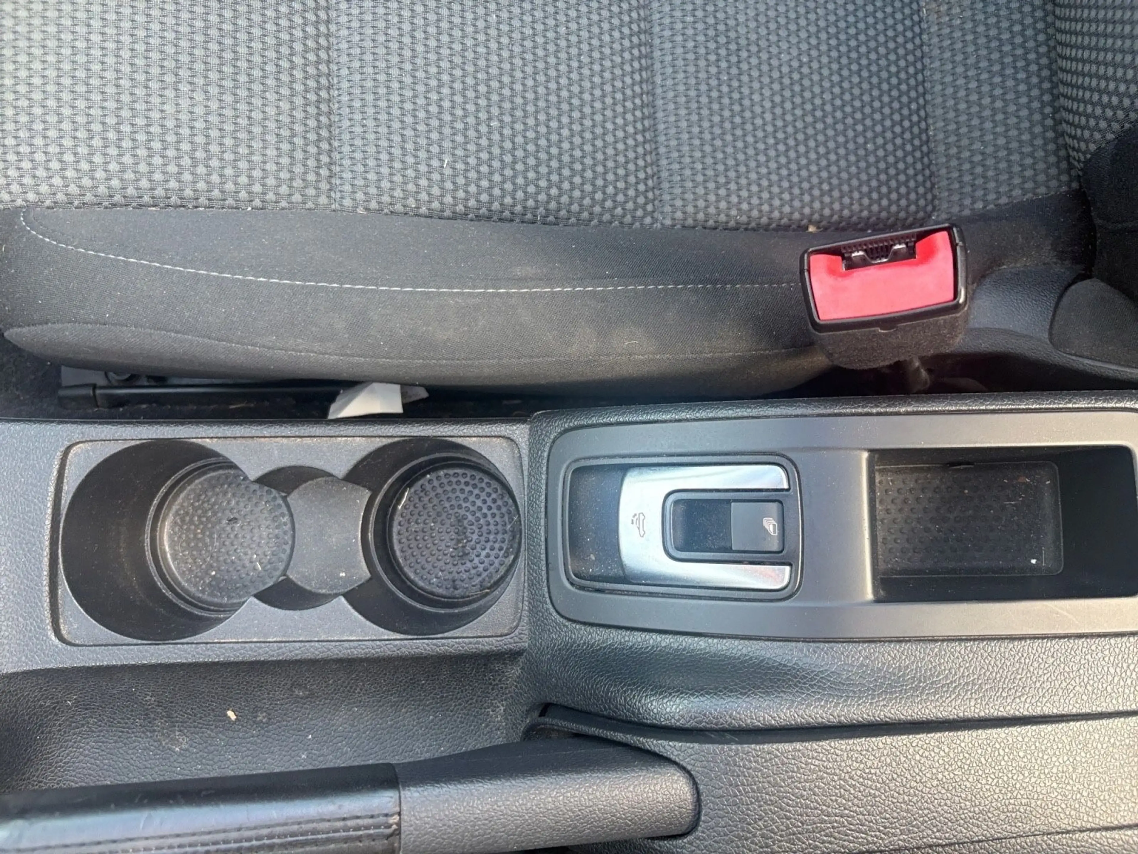 Volkswagen Golf VI Cabriolet Basis — photo 9