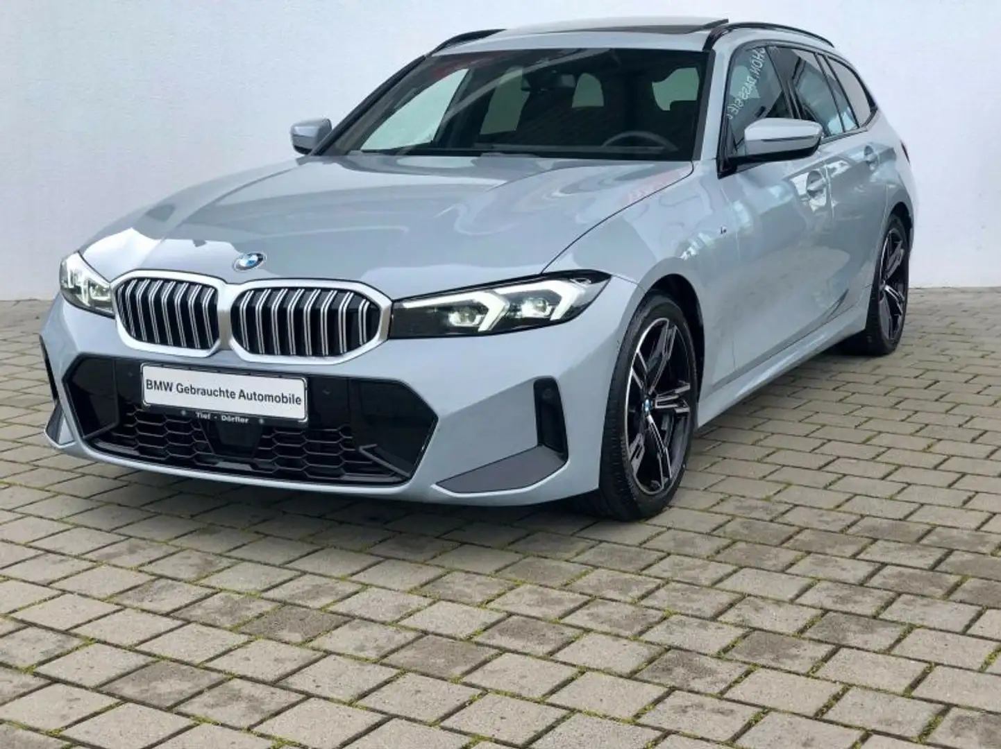 BMW 318 d SAG M Sport AHK/ACC/PANO/K-ZUG/CAM/PRIVACY Gris - 2