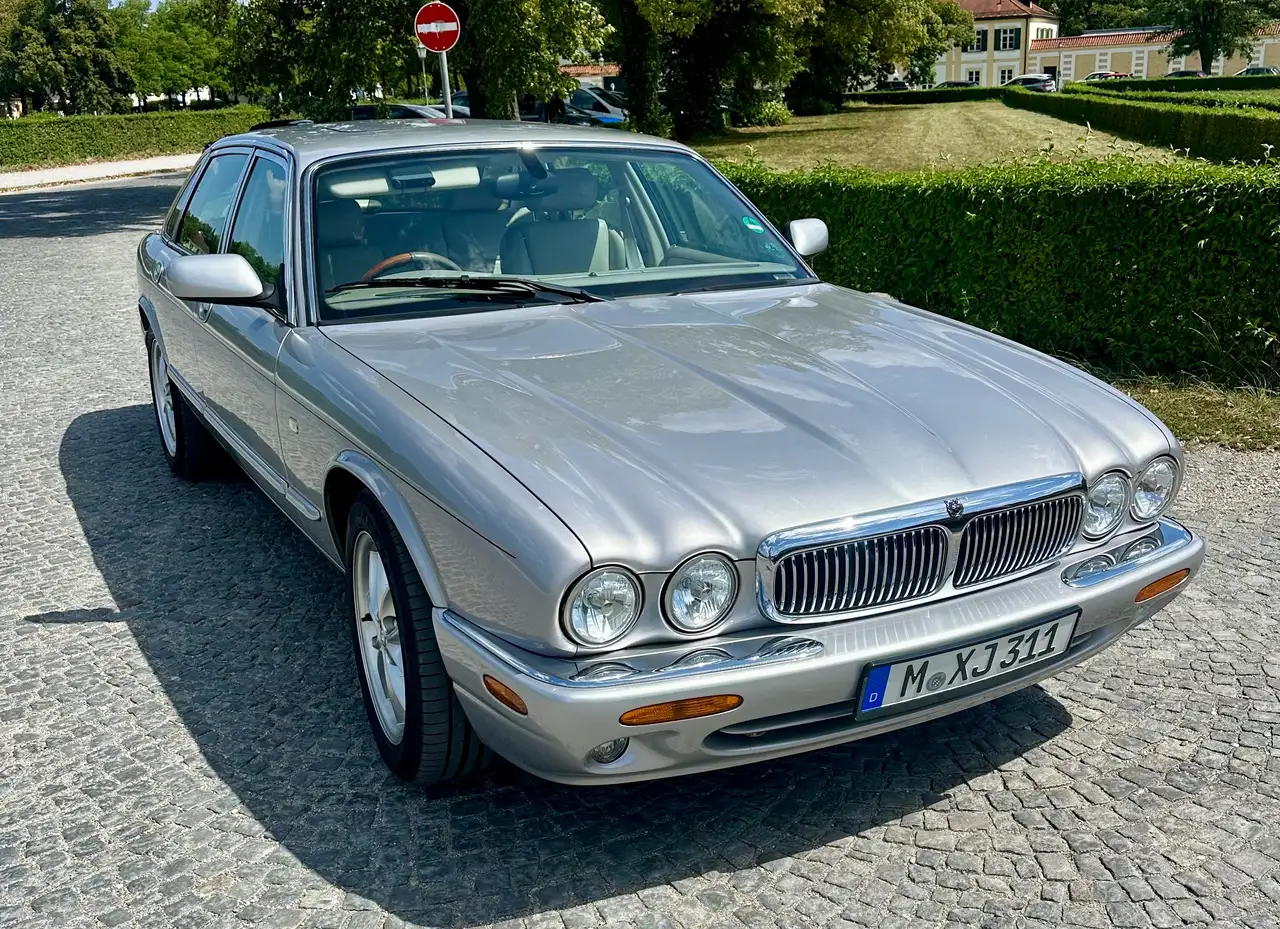 Jaguar XJ8 sovereign, foto 6