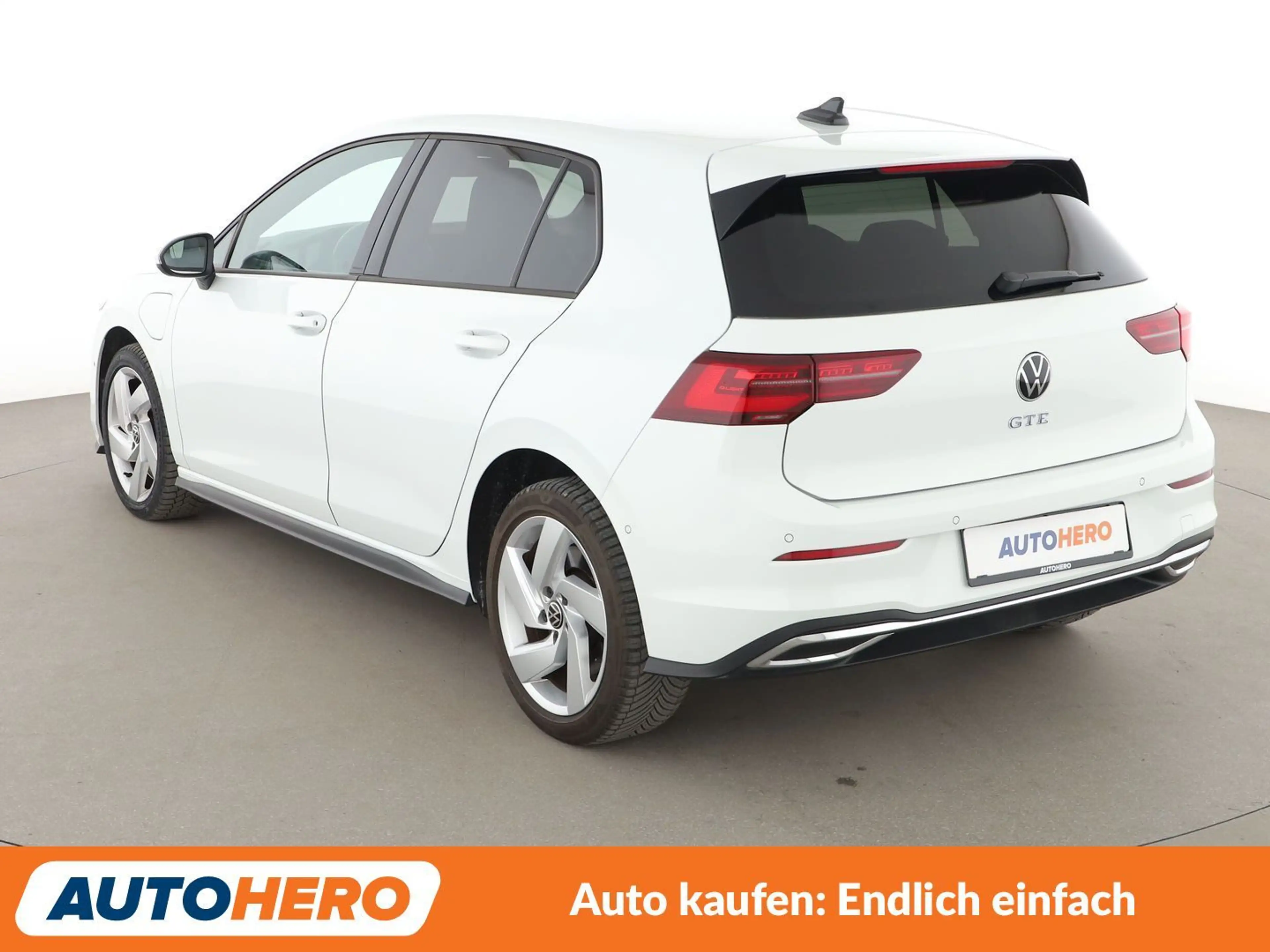 Volkswagen Golf GTE 1.4 GTE Aut. *NAVI*VC*LED*ACC*SHZ*STANDHZG* — photo 4