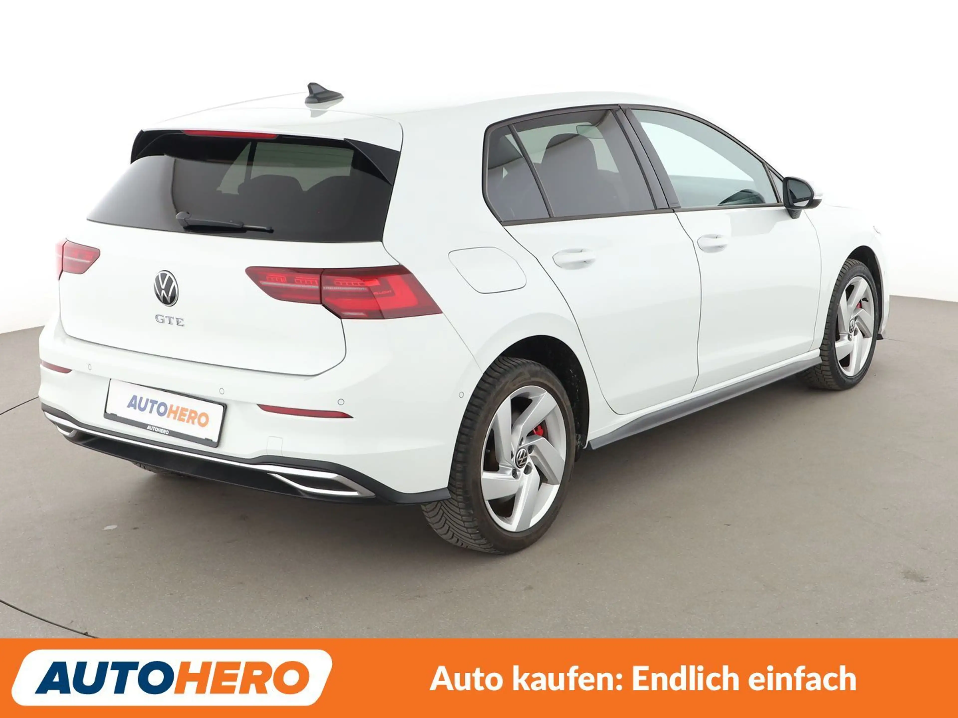 Volkswagen Golf GTE 1.4 GTE Aut. *NAVI*VC*LED*ACC*SHZ*STANDHZG* — photo 6