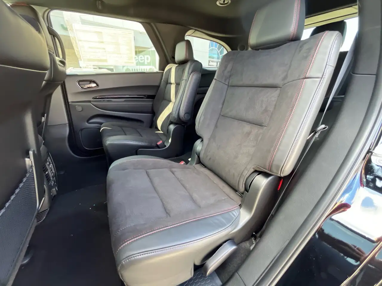 Dodge Durango снимка Dodge Durango