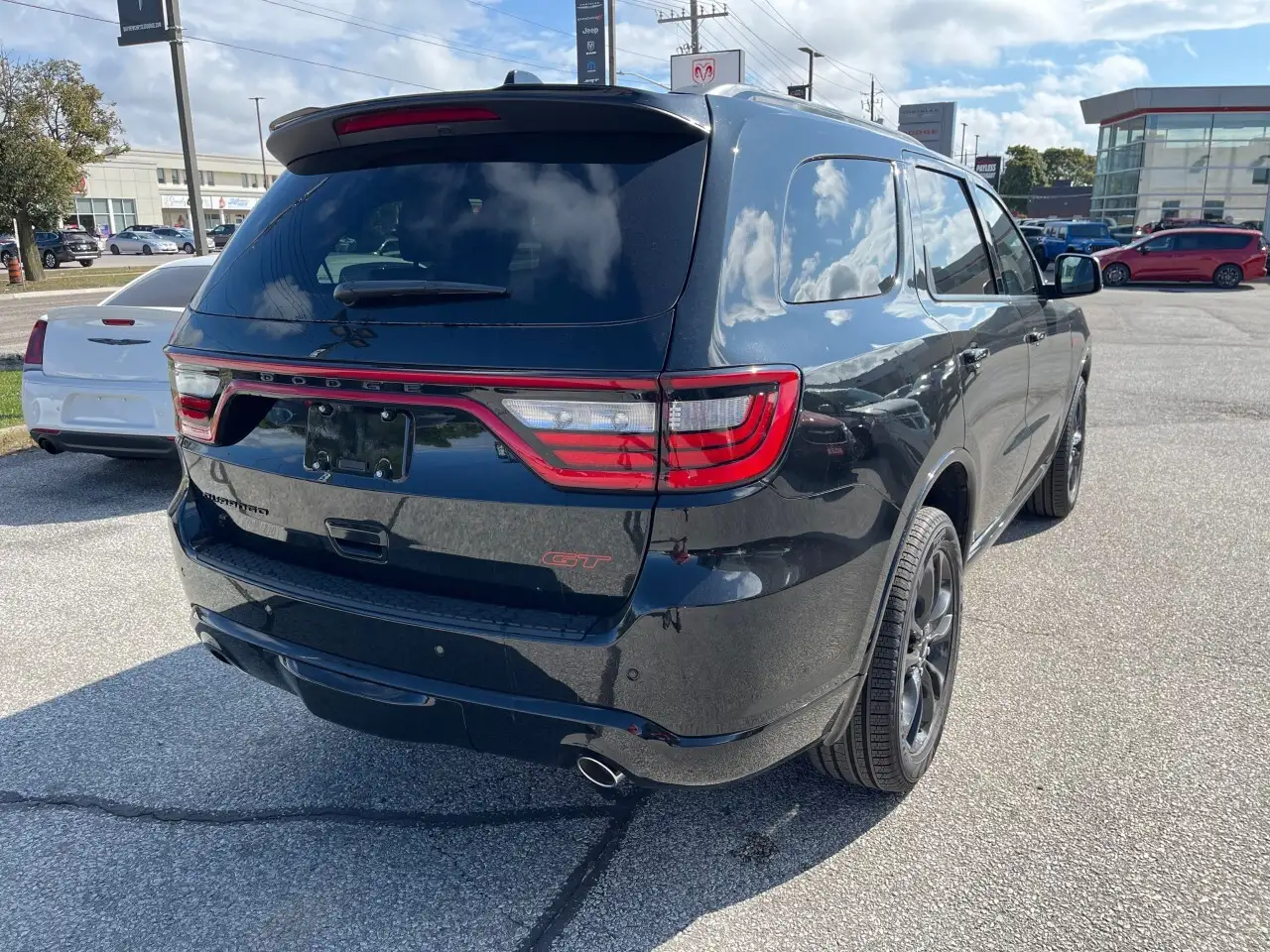 Dodge Durango снимка Dodge Durango