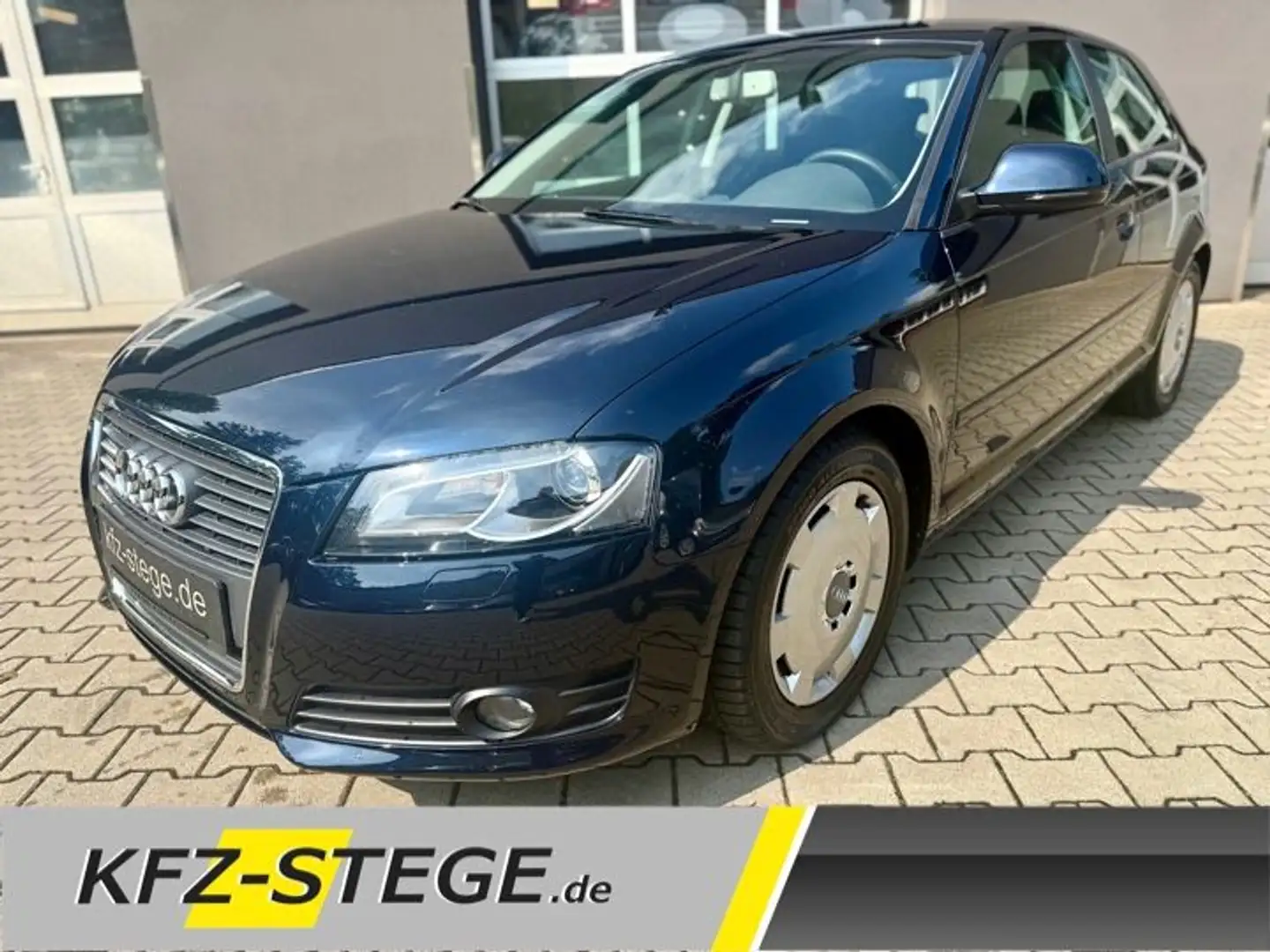 Audi A3 1.4 TFSI Ambition/Klima/Sitzh./Xenon/2. Hand Niebieski - 1