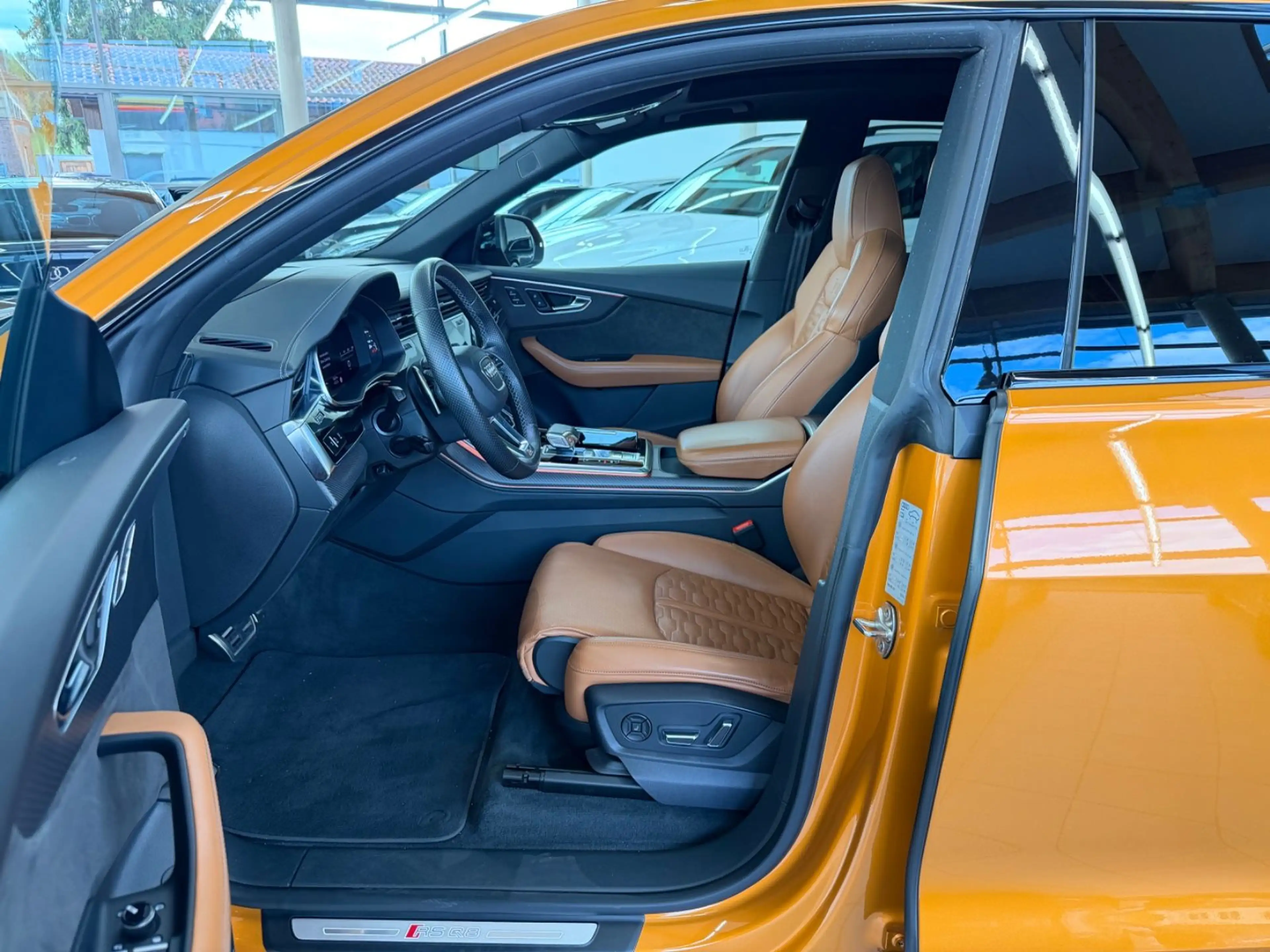 Audi RS Q8 4.0 TFSI quattro RS-Sitze Matrix Pano 23Zol — photo 14