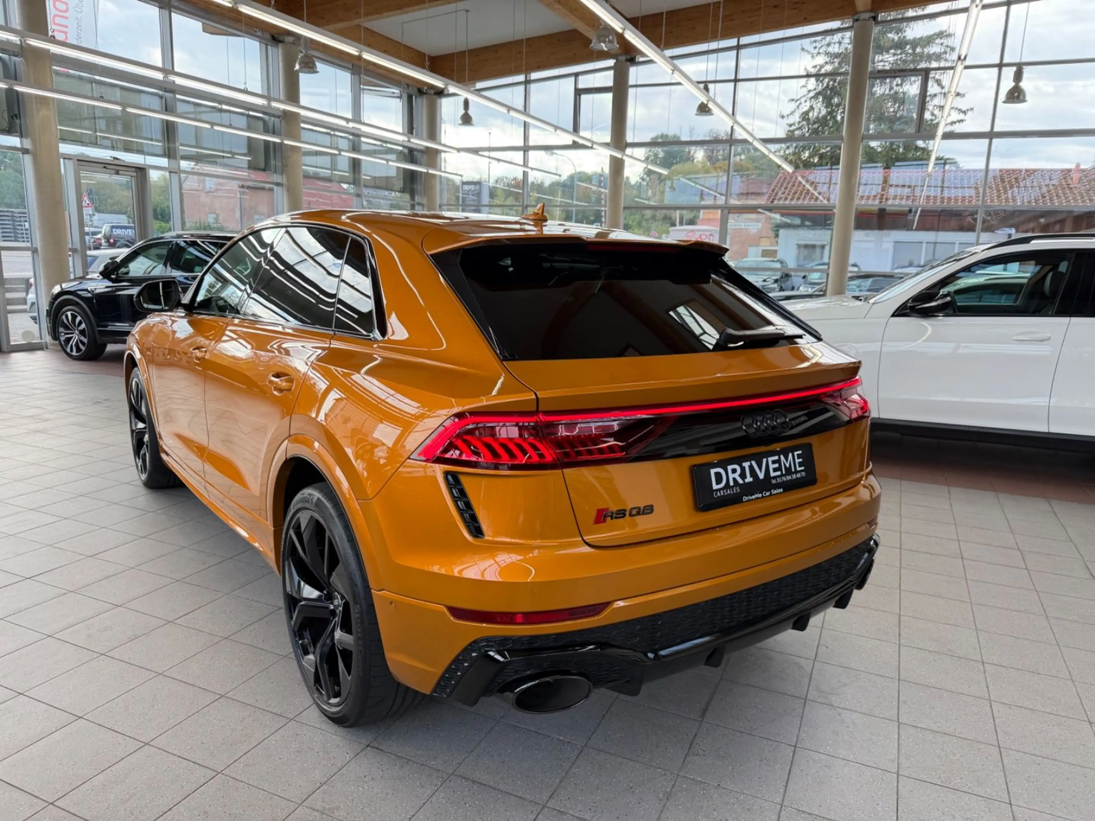 Audi RS Q8 4.0 TFSI quattro RS-Sitze Matrix Pano 23Zol — photo 7