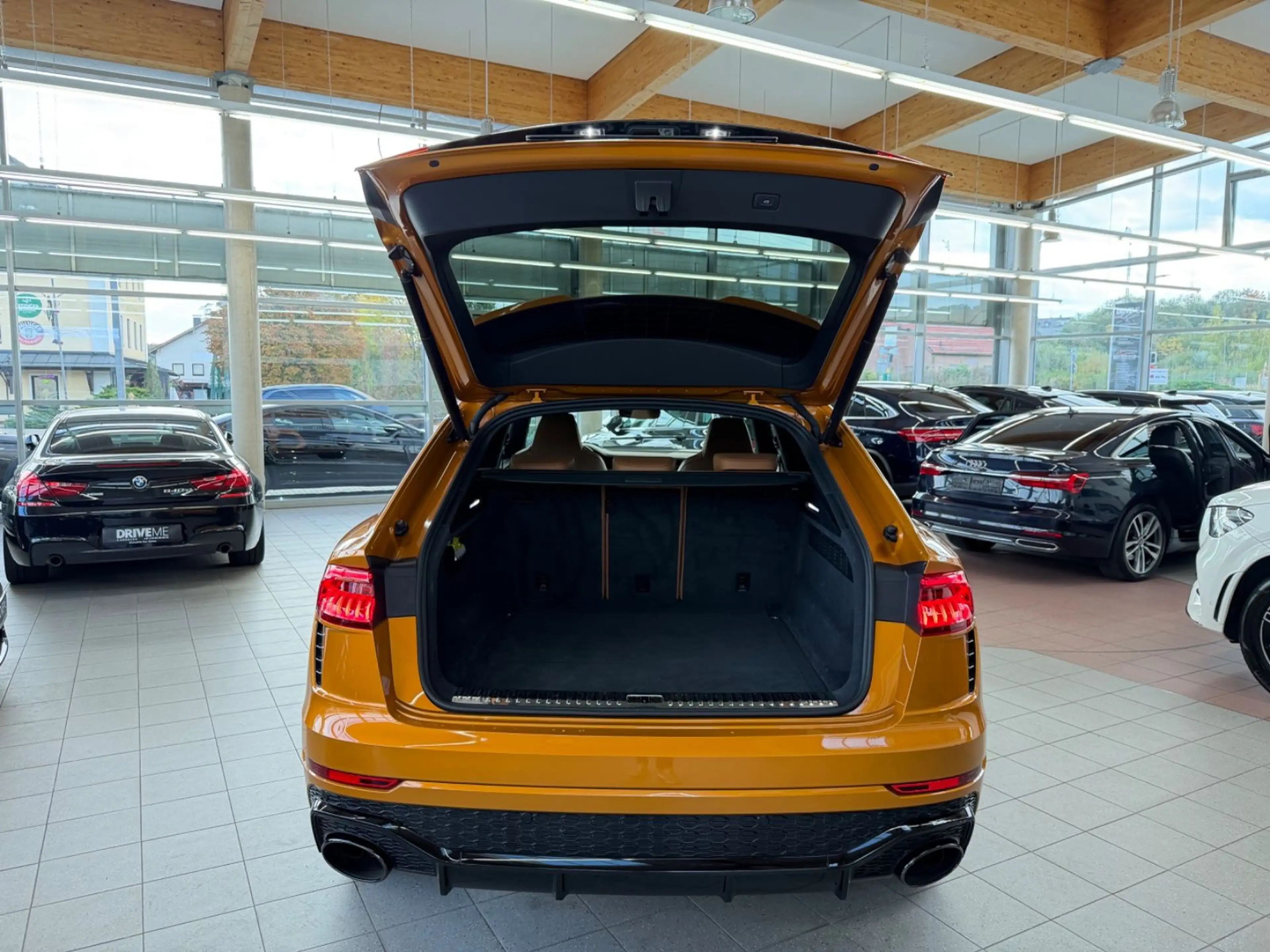 Audi RS Q8 4.0 TFSI quattro RS-Sitze Matrix Pano 23Zol — photo 10