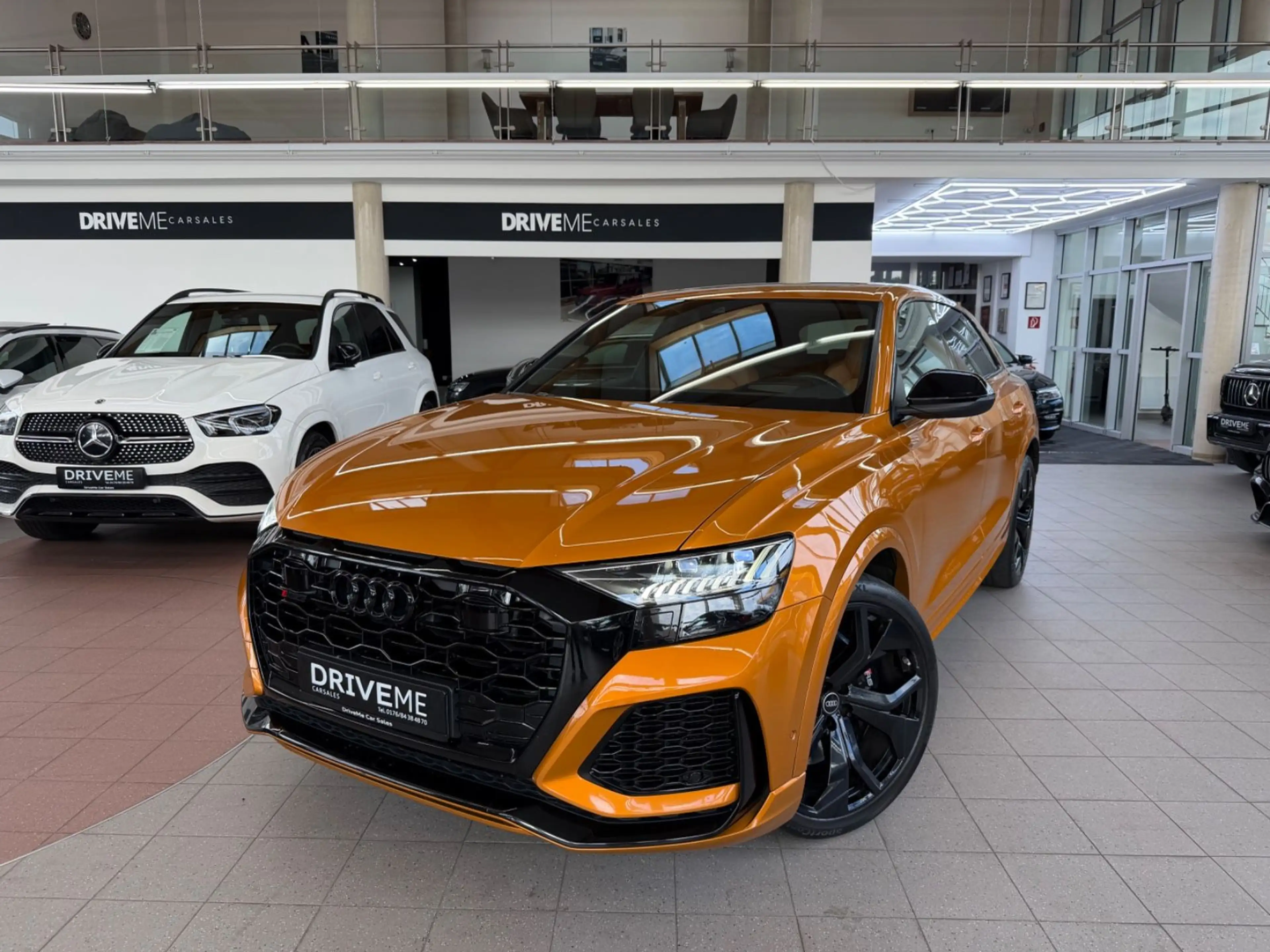 Audi RS Q8 4.0 TFSI quattro RS-Sitze Matrix Pano 23Zol — photo 2