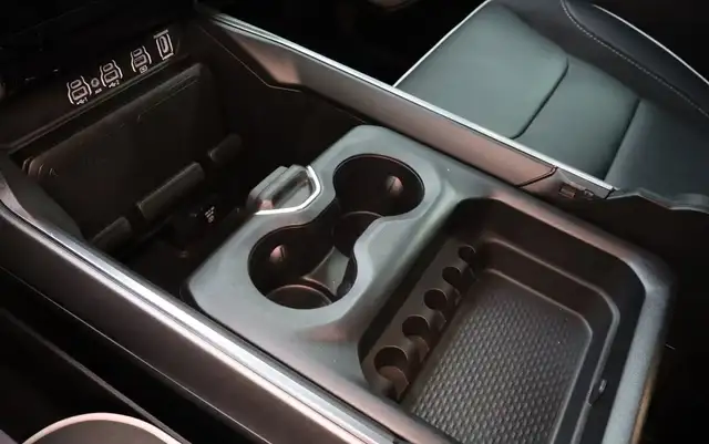 Ram 1500 view 10