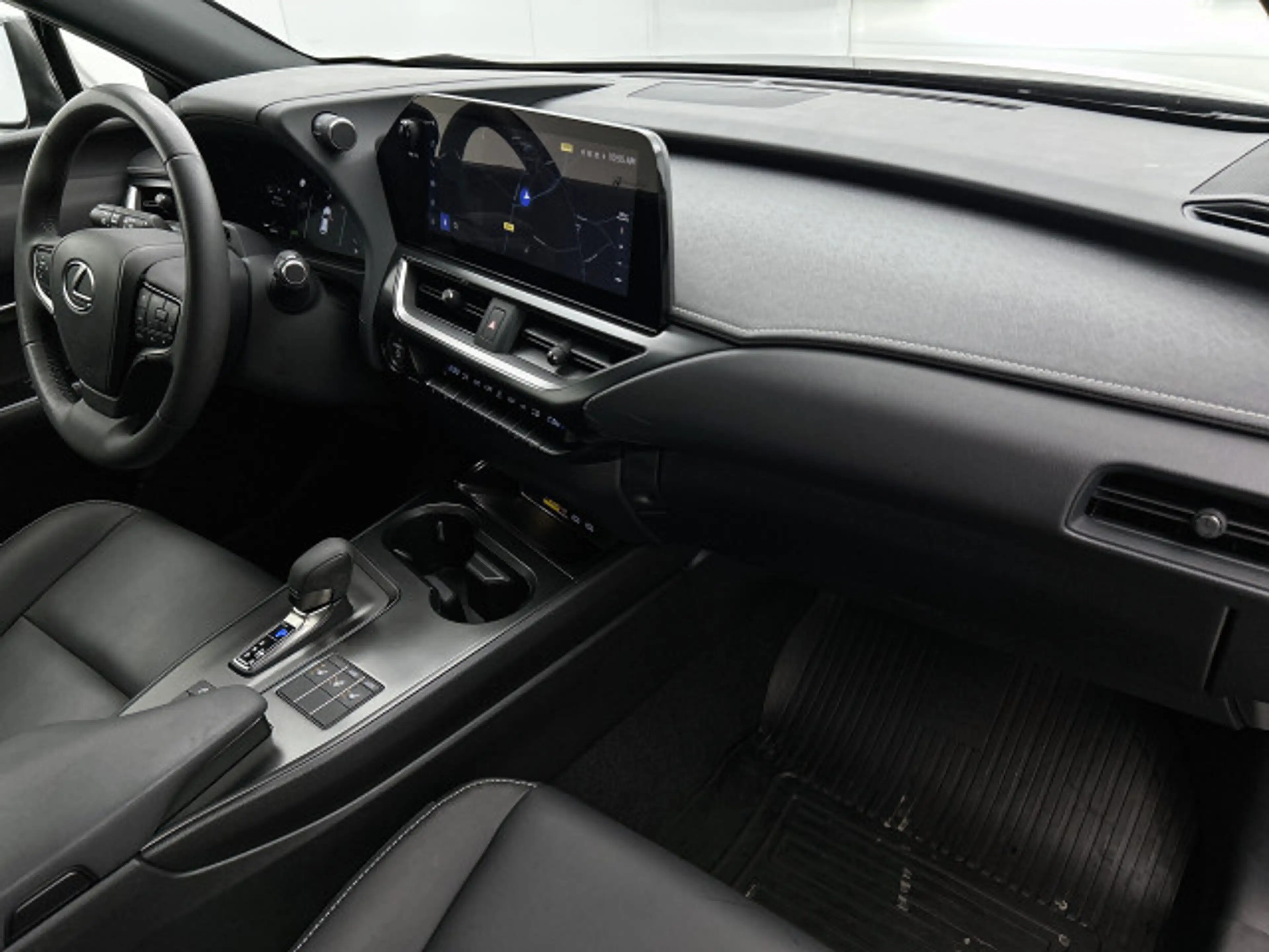 Lexus UX 300h 35th Edition | Demo | Direct Leverbaar | Stoel- en — photo 8