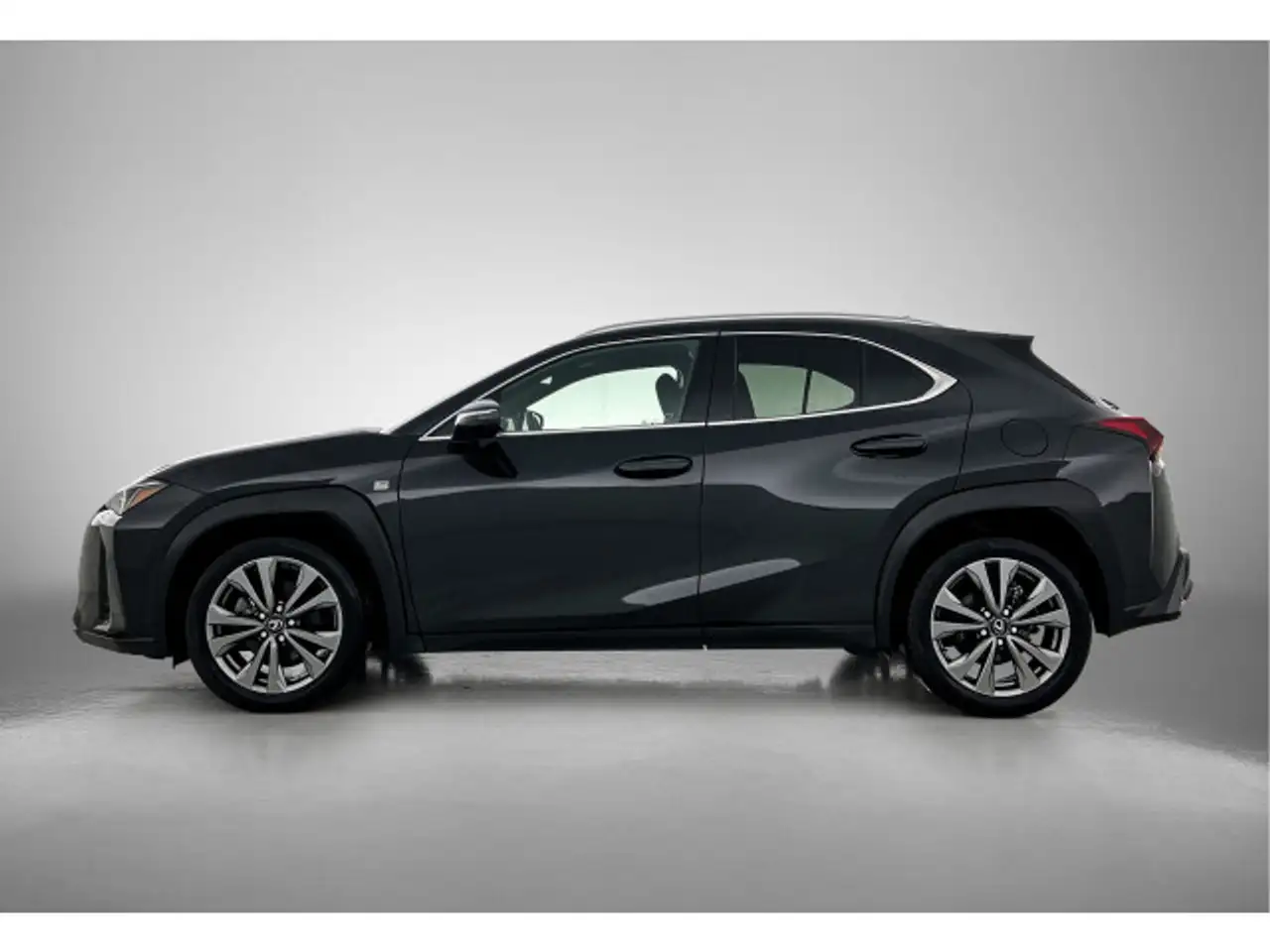 Lexus UX 2026