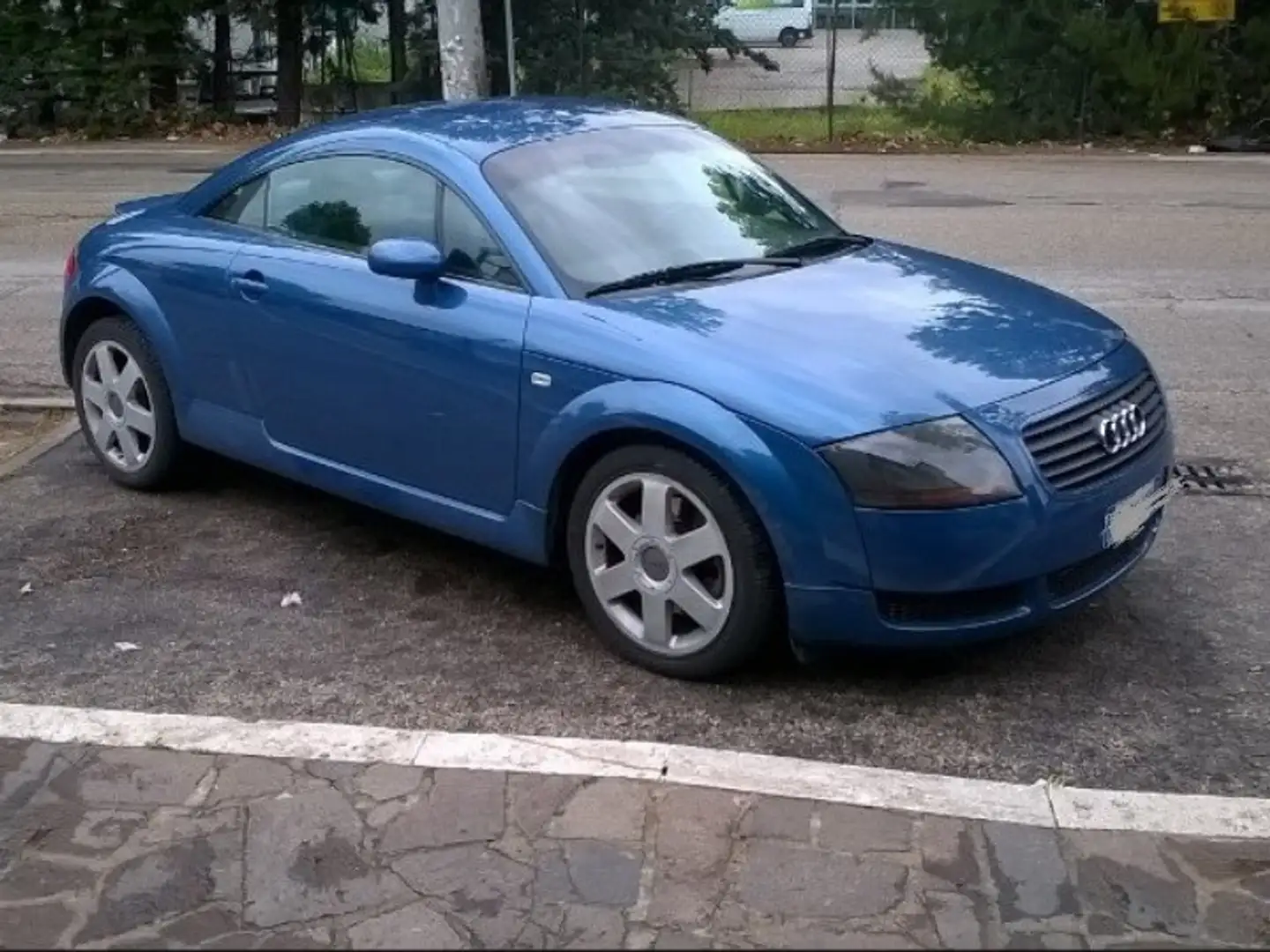 Audi TT TT I 1998 Coupe 1.8t Bleu - 1