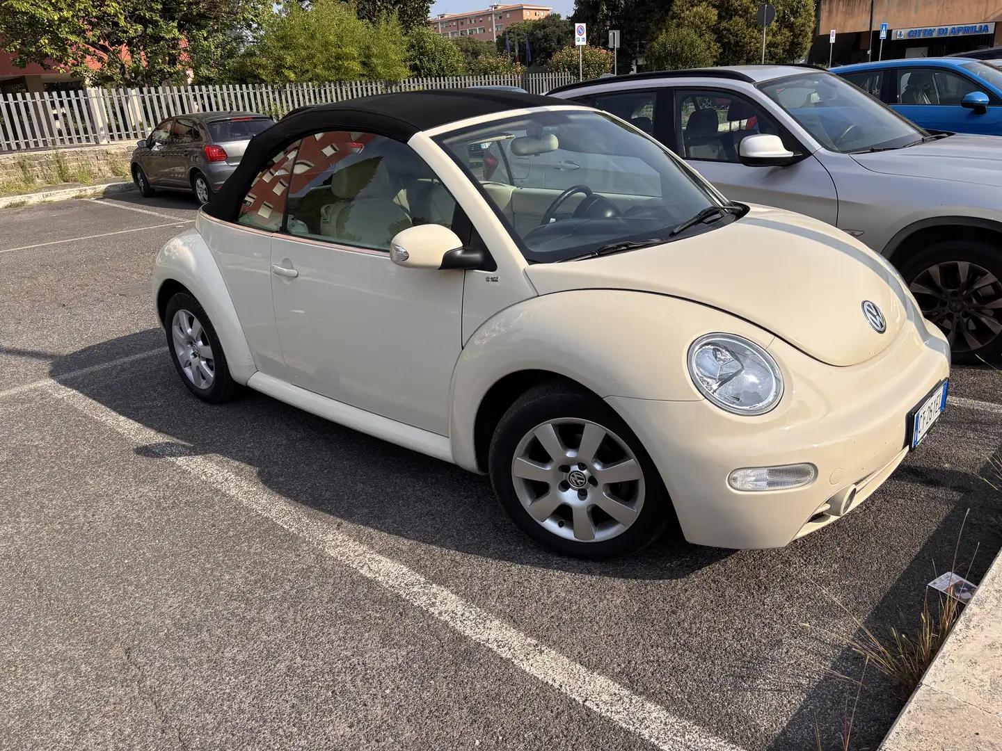 Volkswagen New Beetle Cabrio 1.9 tdi 100cv - 2