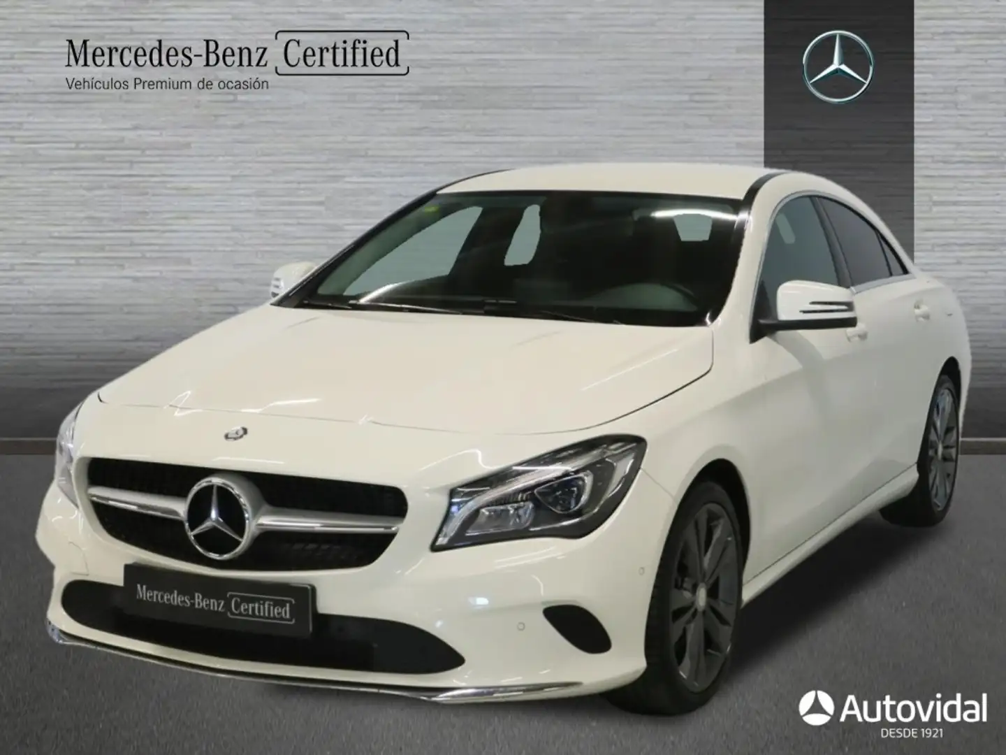 Mercedes-Benz CLA 200 CLA-CLASS D 136 4P Blanco - 1