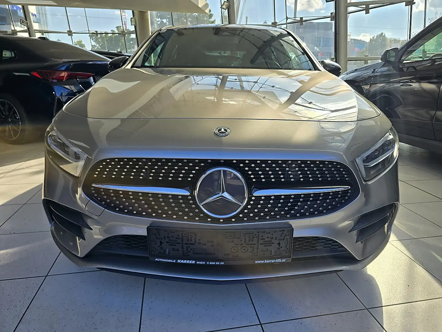 Mercedes-Benz A 200 AMG Line Sportsitze/Teilleder-Alcantara/Rückfah... Silber - 2