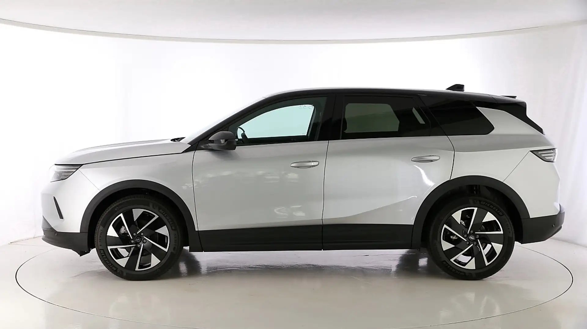 Opel Grandland NEUES MODELL 2025 GS Hybrid Benzinmotor 145PS -... Silber - 2