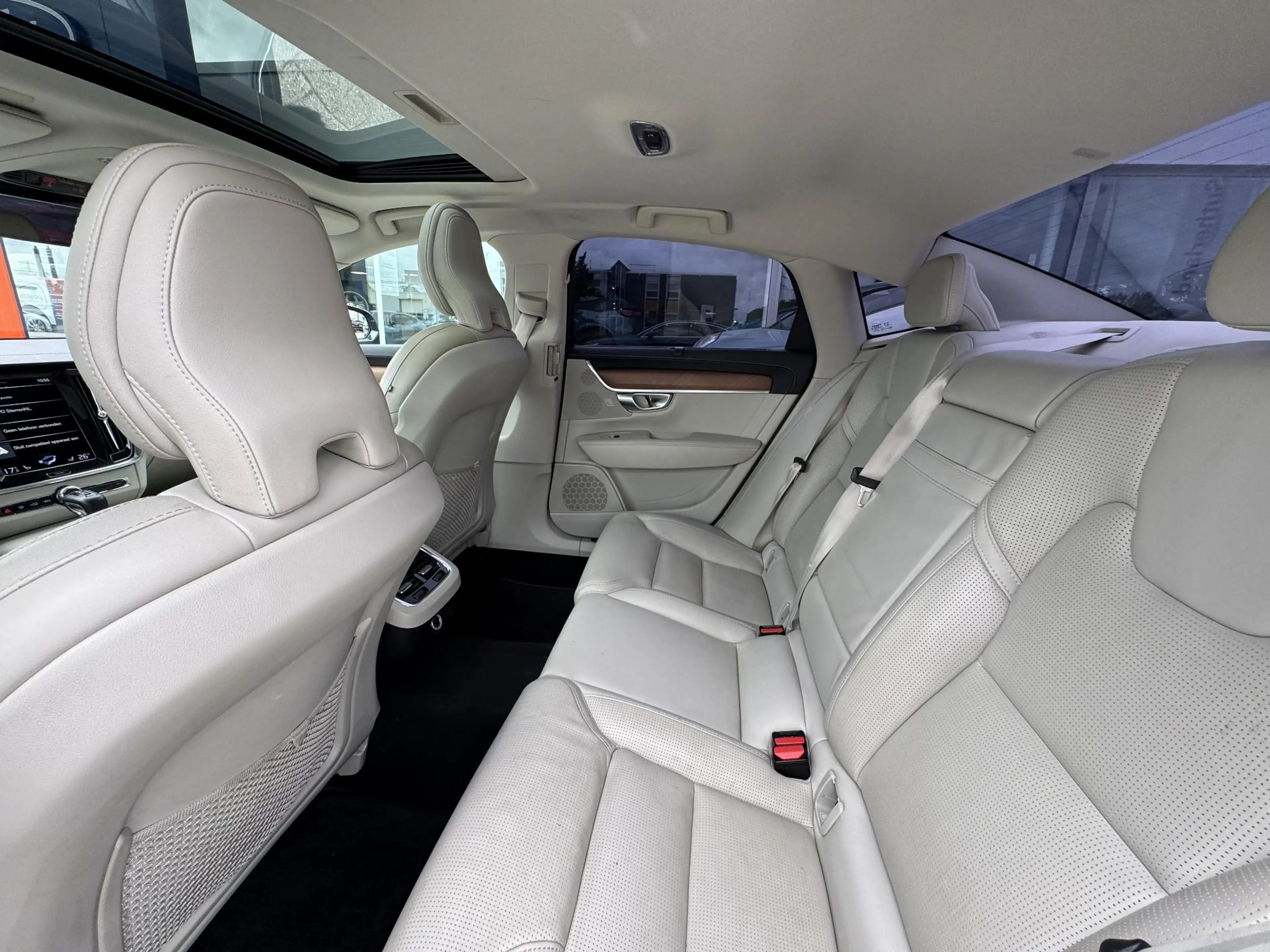 Volvo S90 2.0 T4 Inscription | — photo 10