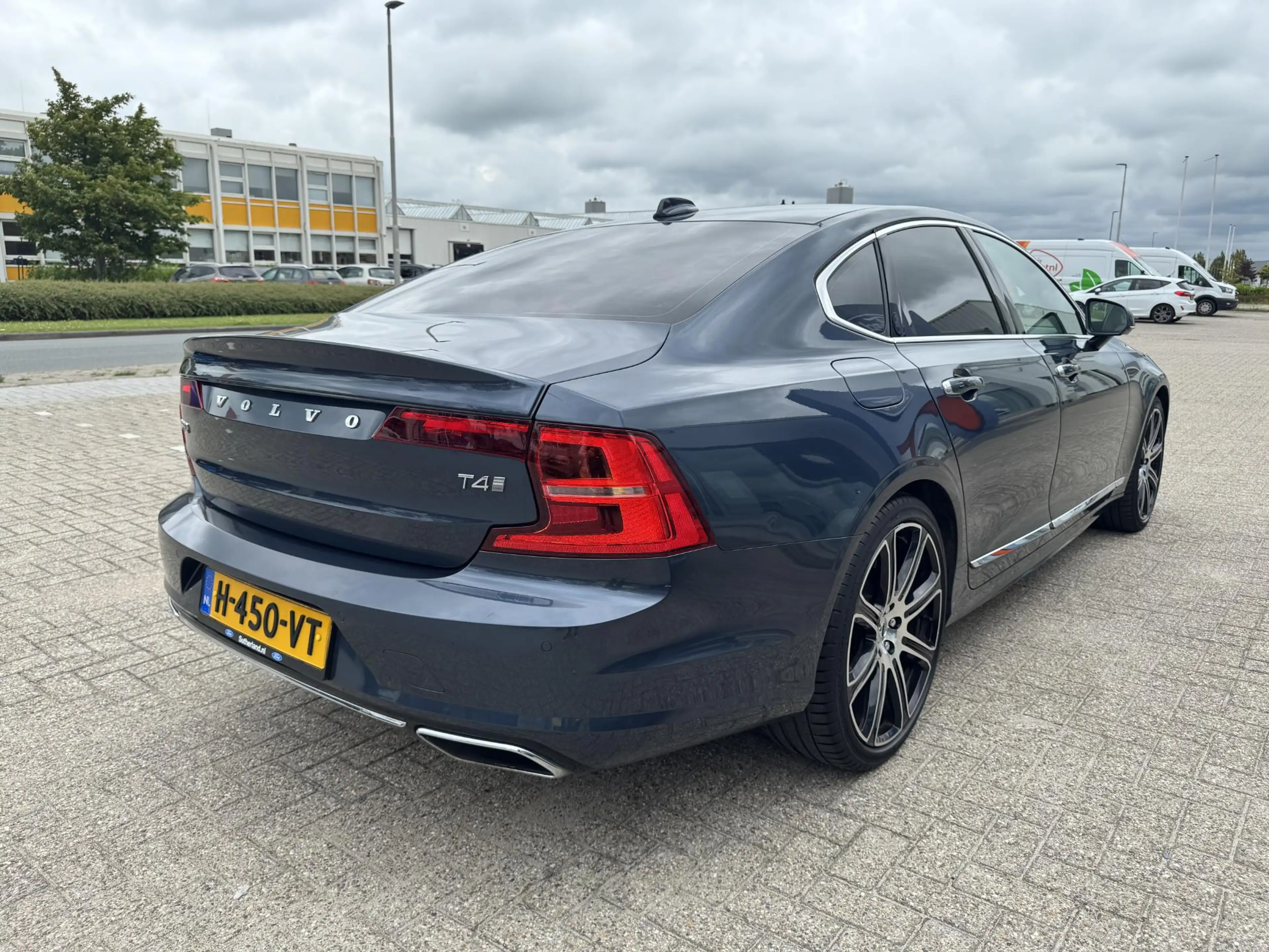 Volvo S90 2.0 T4 Inscription | — photo 4