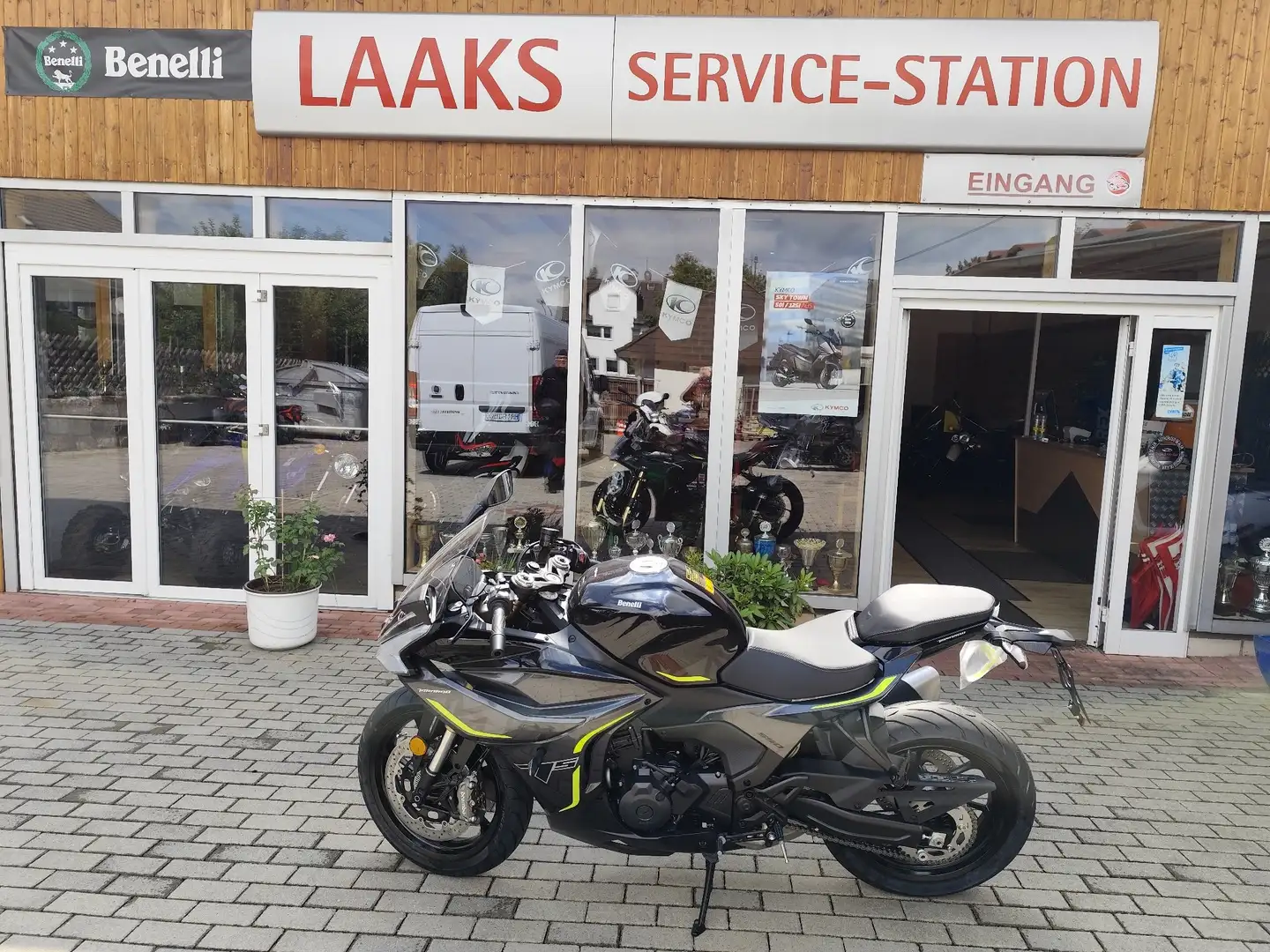 Benelli Tornado 550 Schwarz - 1