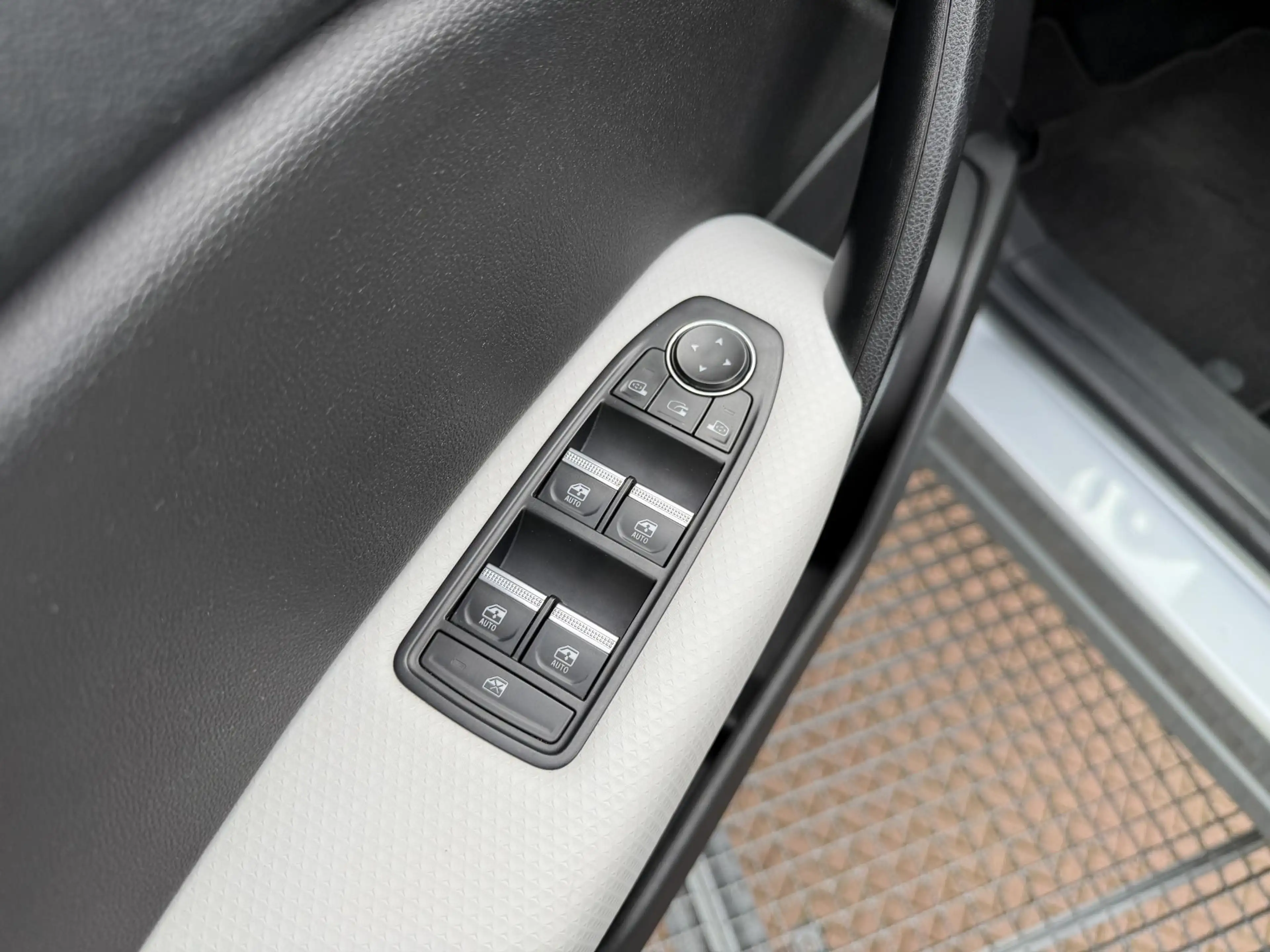 Renault Captur 1.3 TCe 130 Edition One | Dodehoekdetectie | Achte — photo 19