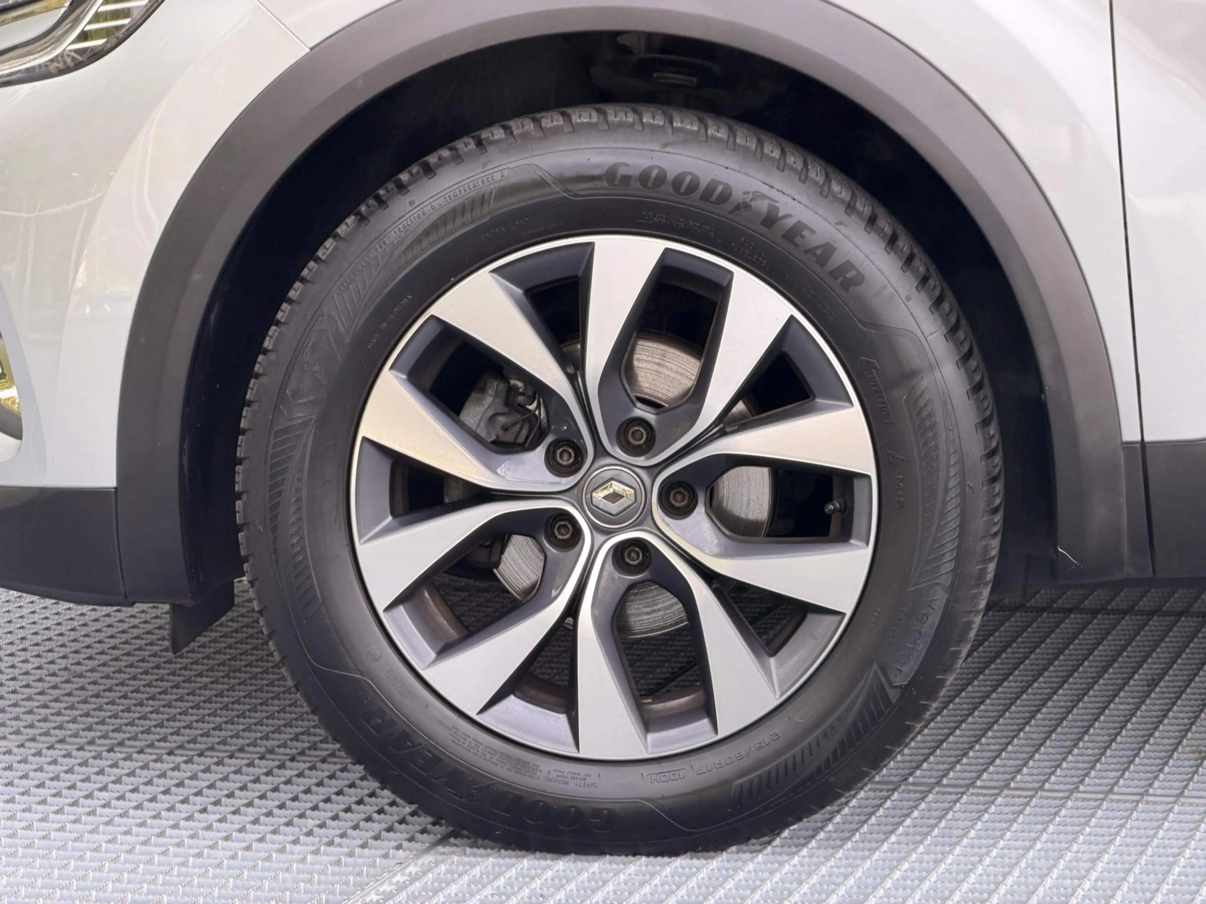 Renault Captur 1.3 TCe 130 Edition One | Dodehoekdetectie | Achte — photo 28