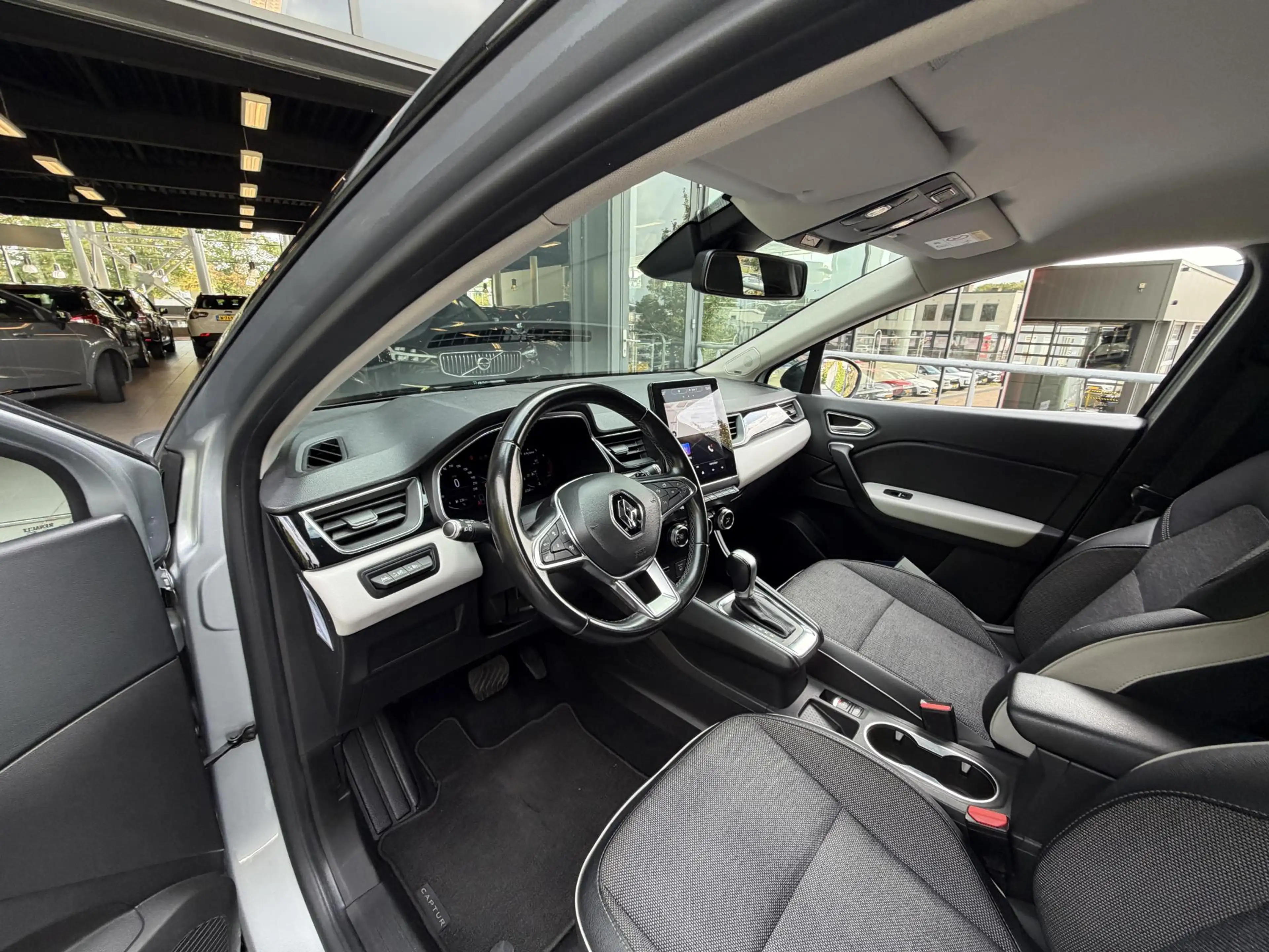 Renault Captur 1.3 TCe 130 Edition One | Dodehoekdetectie | Achte — photo 26