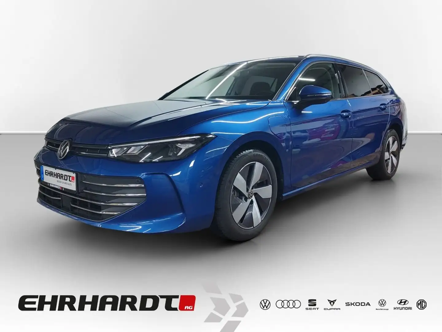 Volkswagen Passat Variant e-Hybrid 1.5 TSI DSG Business LED*NAV*SHZ*ACC*P... Blau - 1