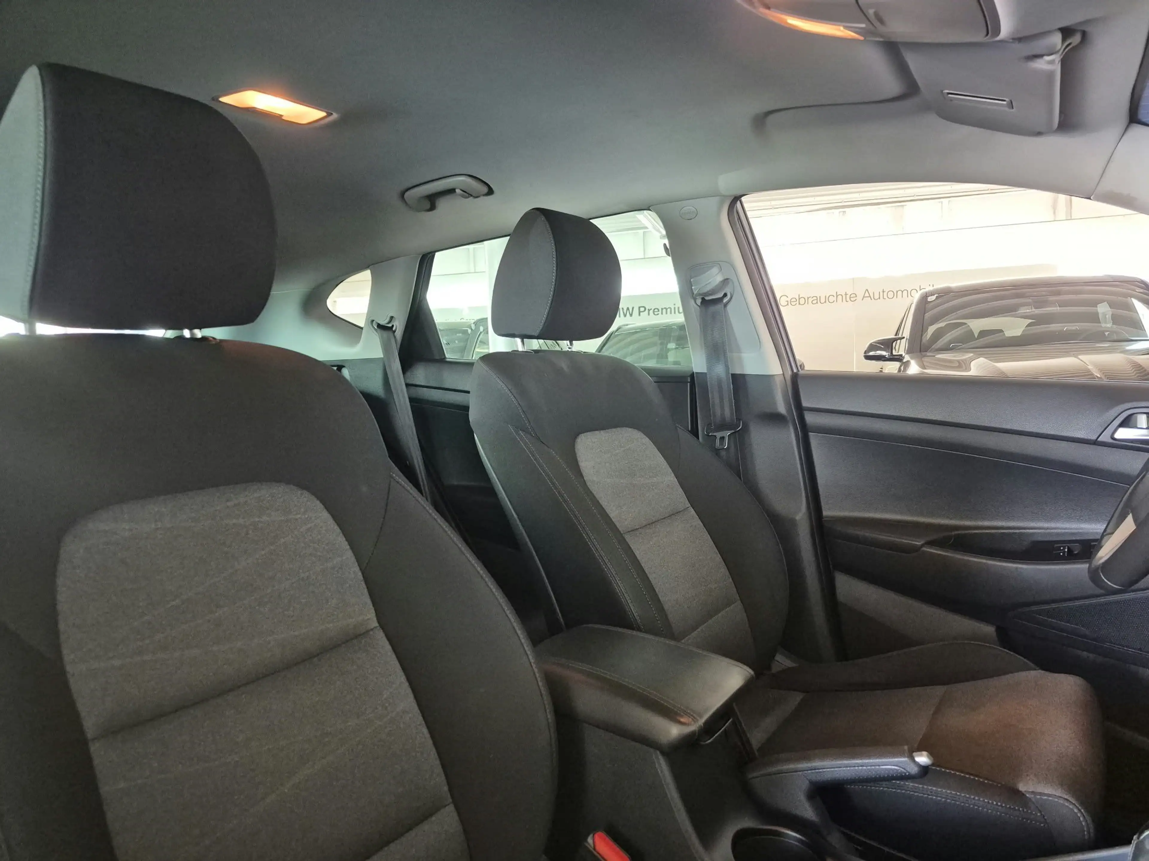 Hyundai TUCSON 1,6 CRDI — photo 8