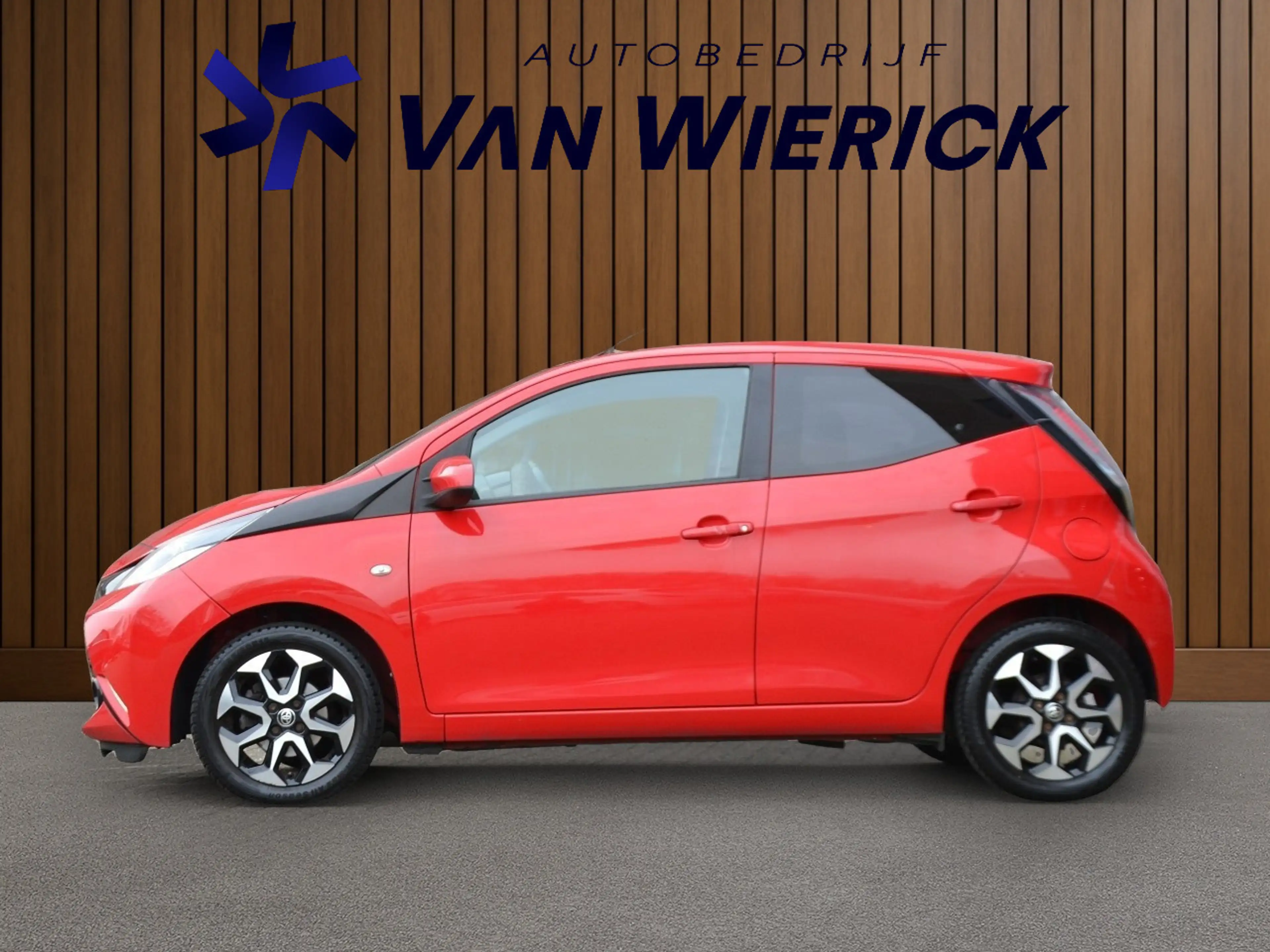 Toyota Aygo 1.0 VVT-i x 5-Deurs 6 Maanden Garantie! | Camera | — photo 2