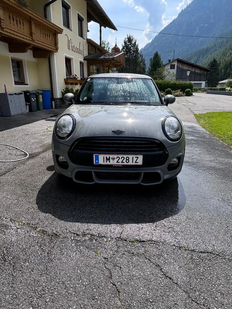 MINI One D Hatch - 1
