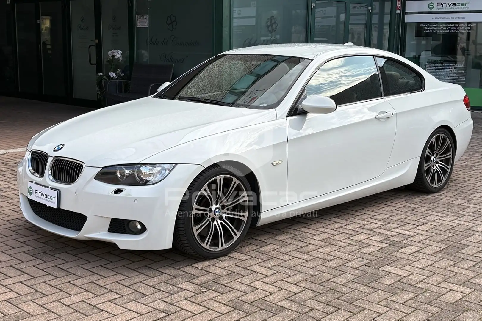 BMW 335 335d cat Coupé Msport Wit - 1