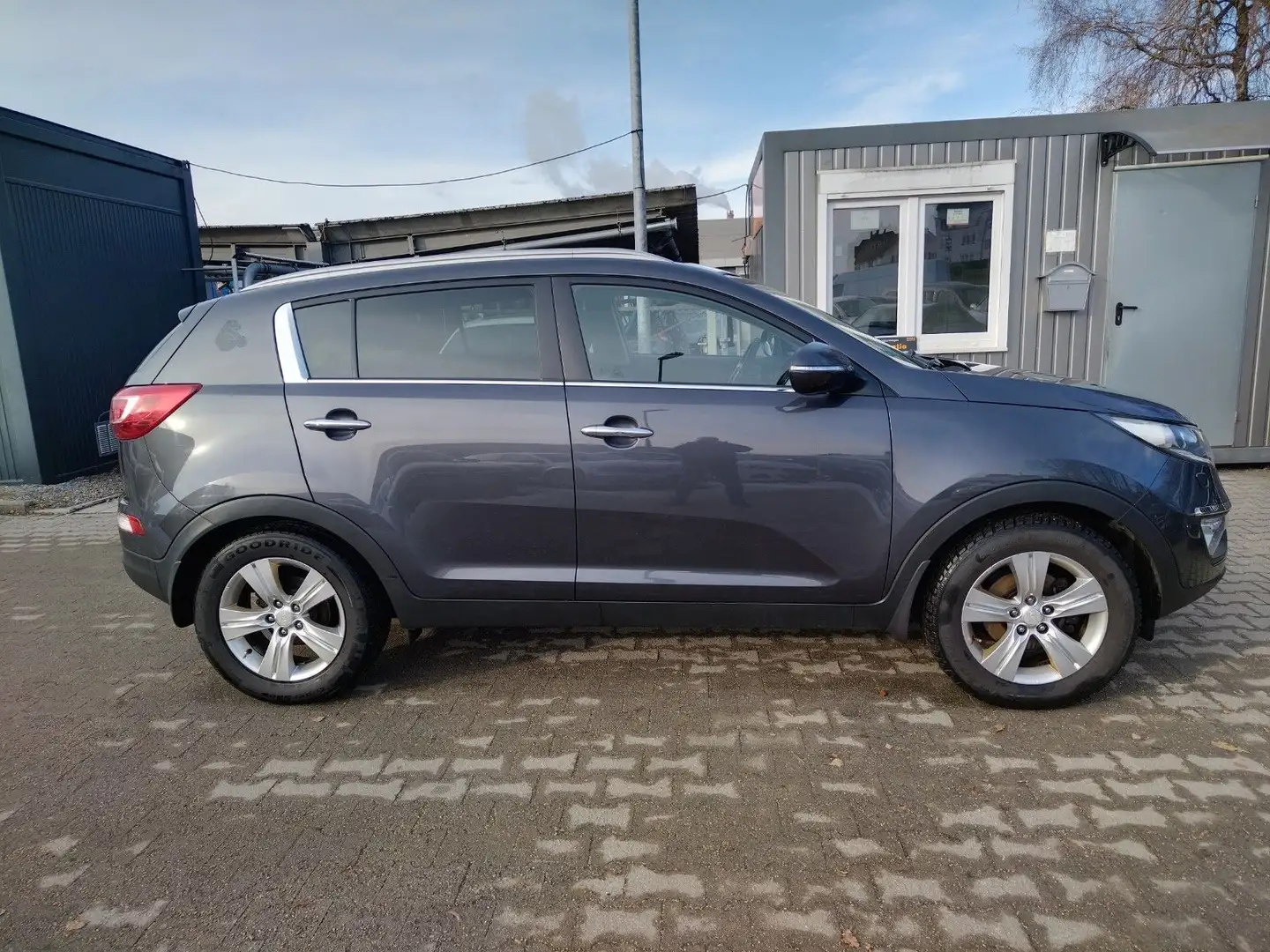 Kia Sportage 1.6 GDI 2WD Vision+LPG+CAM+PDC+SHZ+XENON Braun - 1