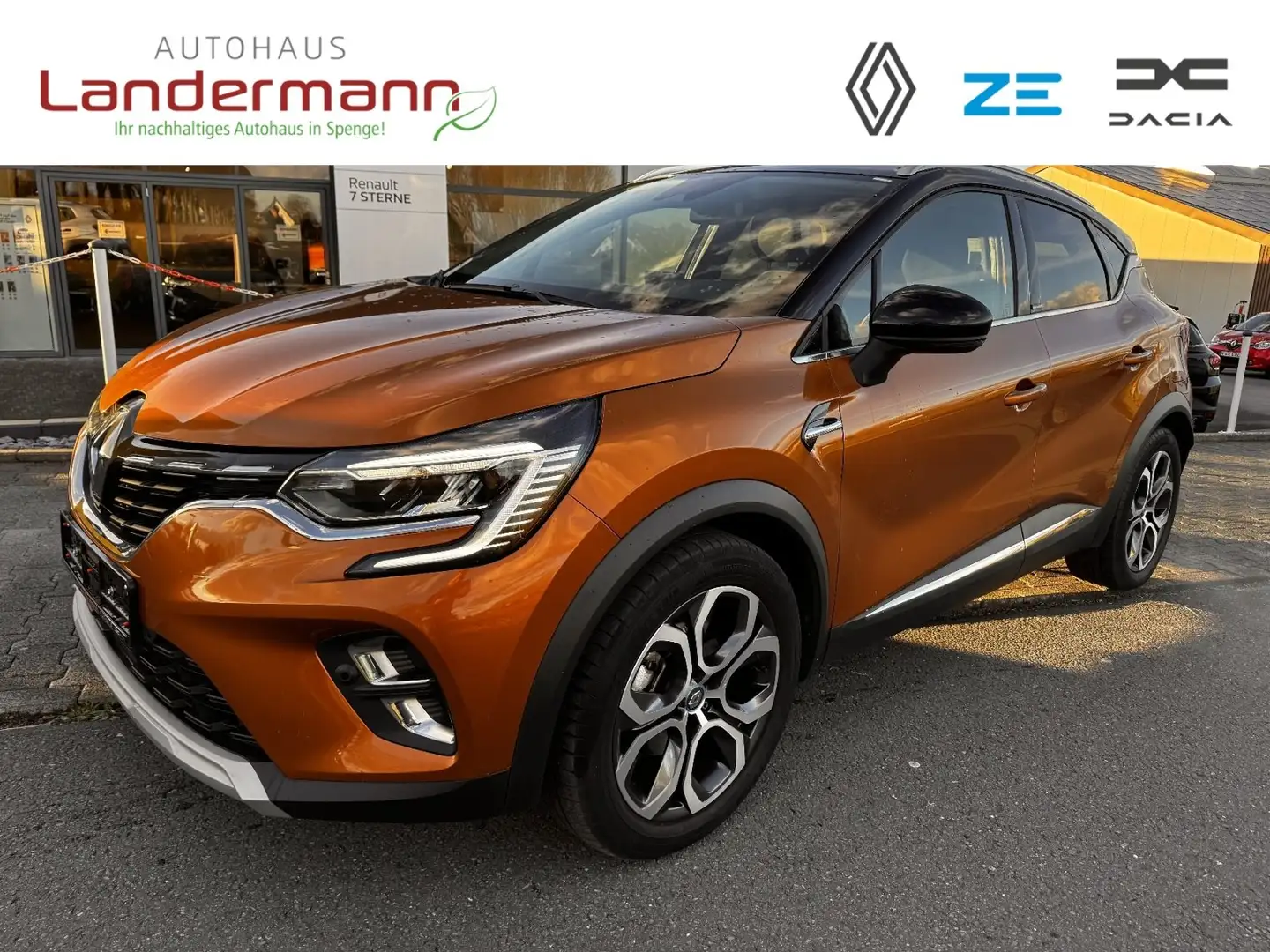 Renault Captur INTENS E-TECH PLUG-IN 160 BOSE+SITZH+RFK Orange - 1