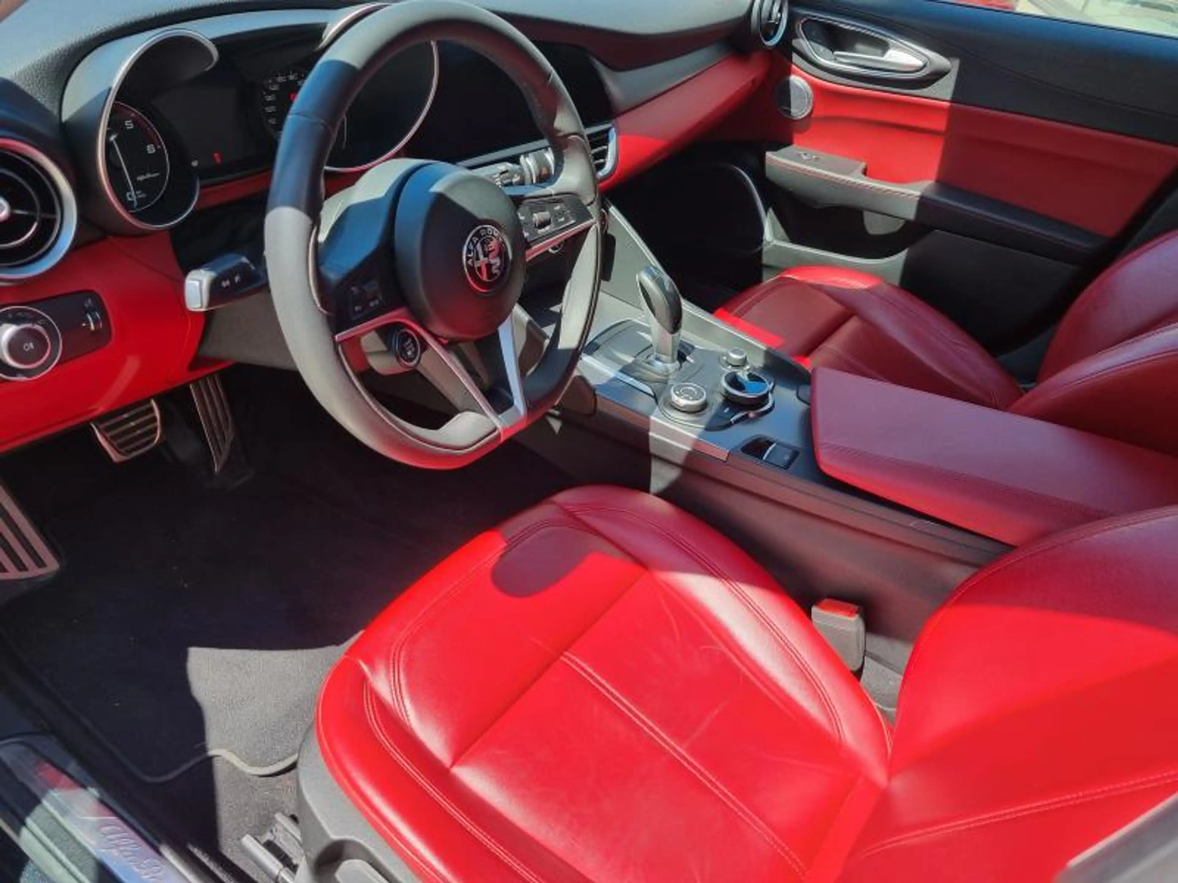 Alfa Romeo Giulia Super — photo 9
