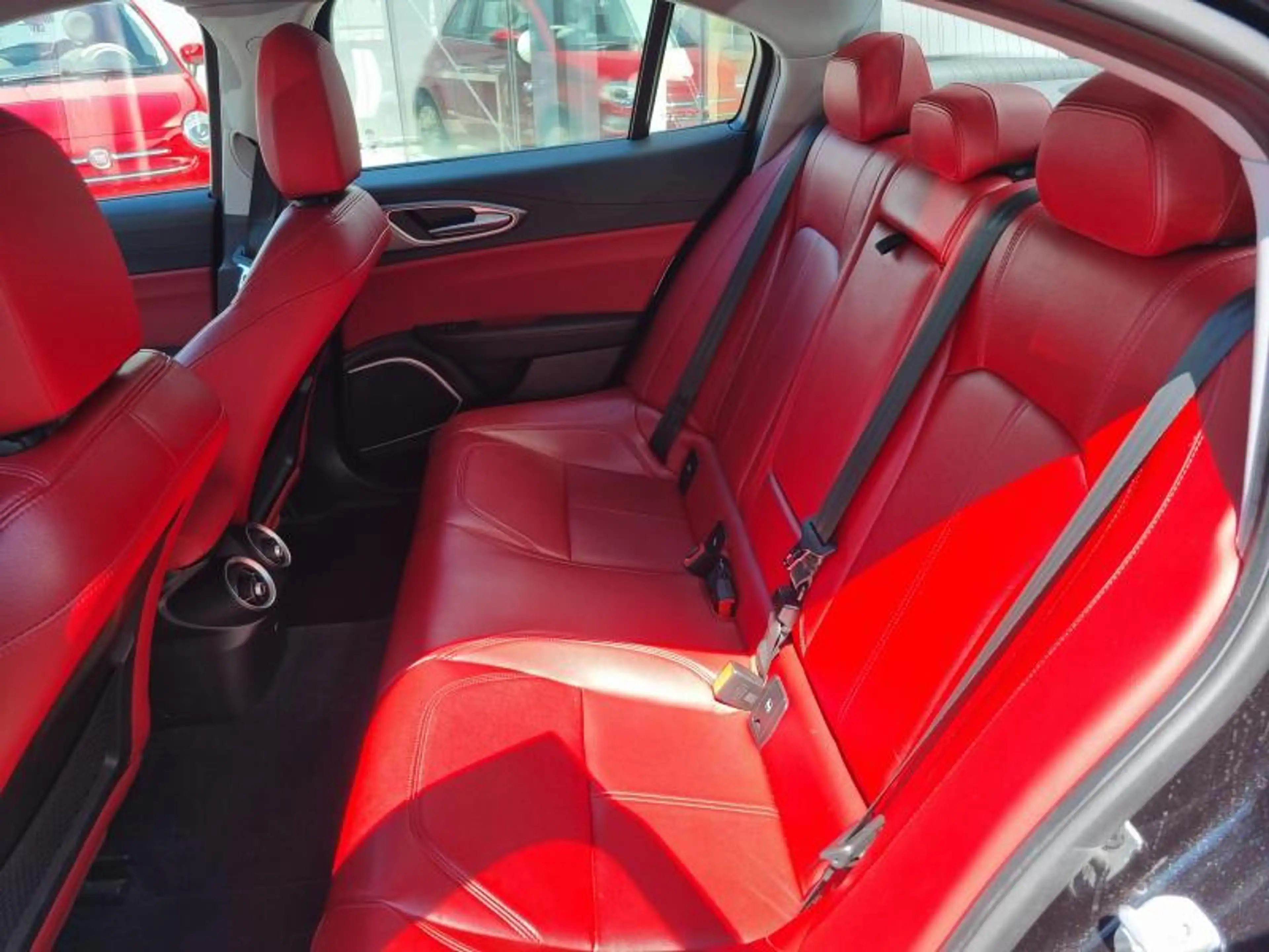 Alfa Romeo Giulia Super — photo 13