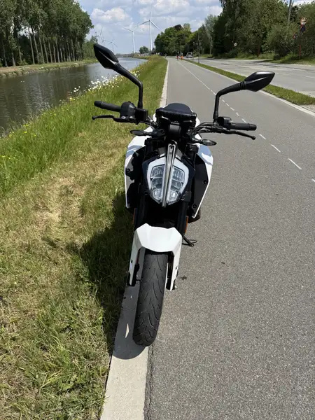KTM 390 DUKE - foto 4