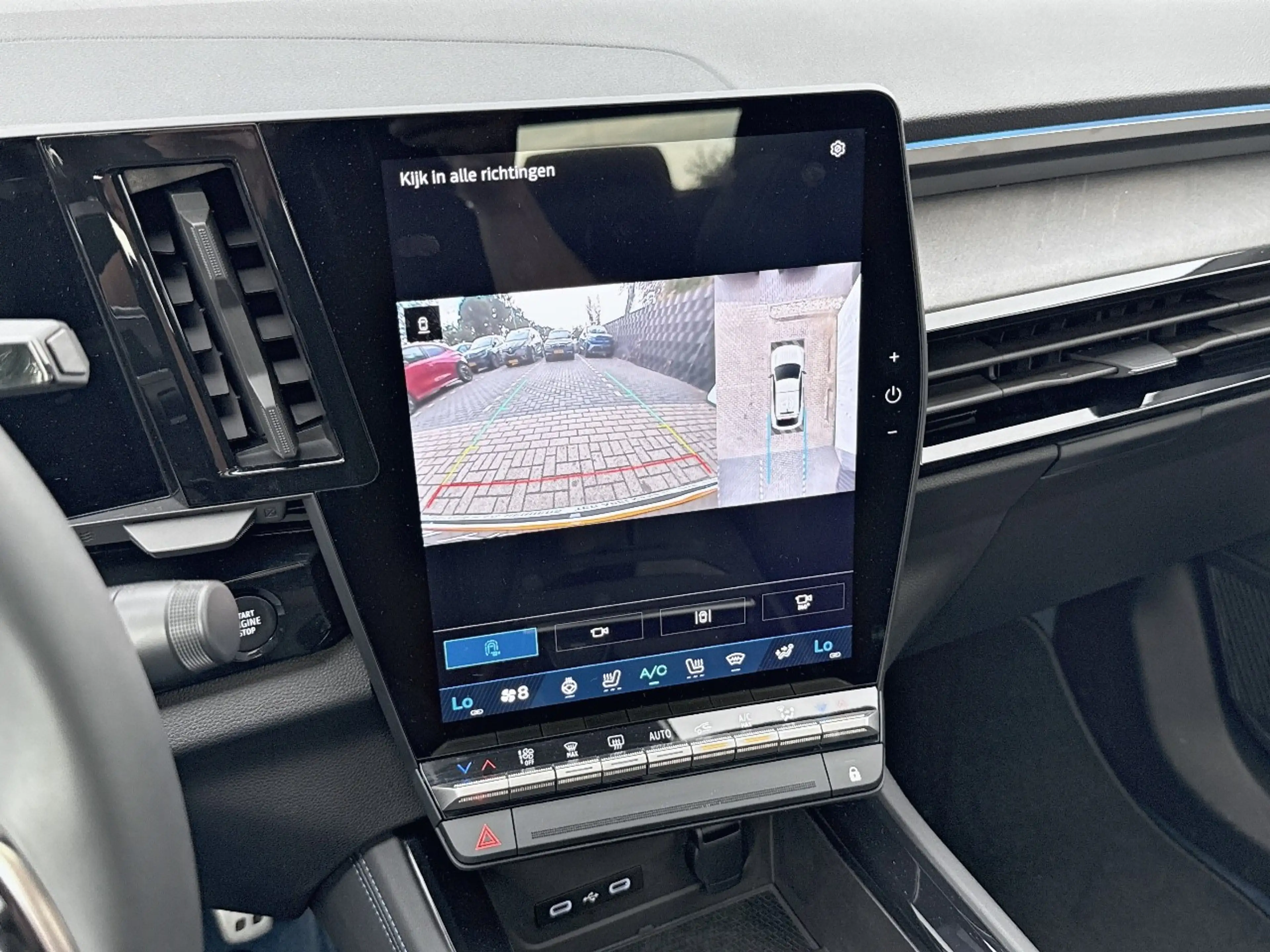 Renault Rafale 1.2 E-Tech 4x4 plug-in hybrid 300 atelier Alpine 2 — photo 11