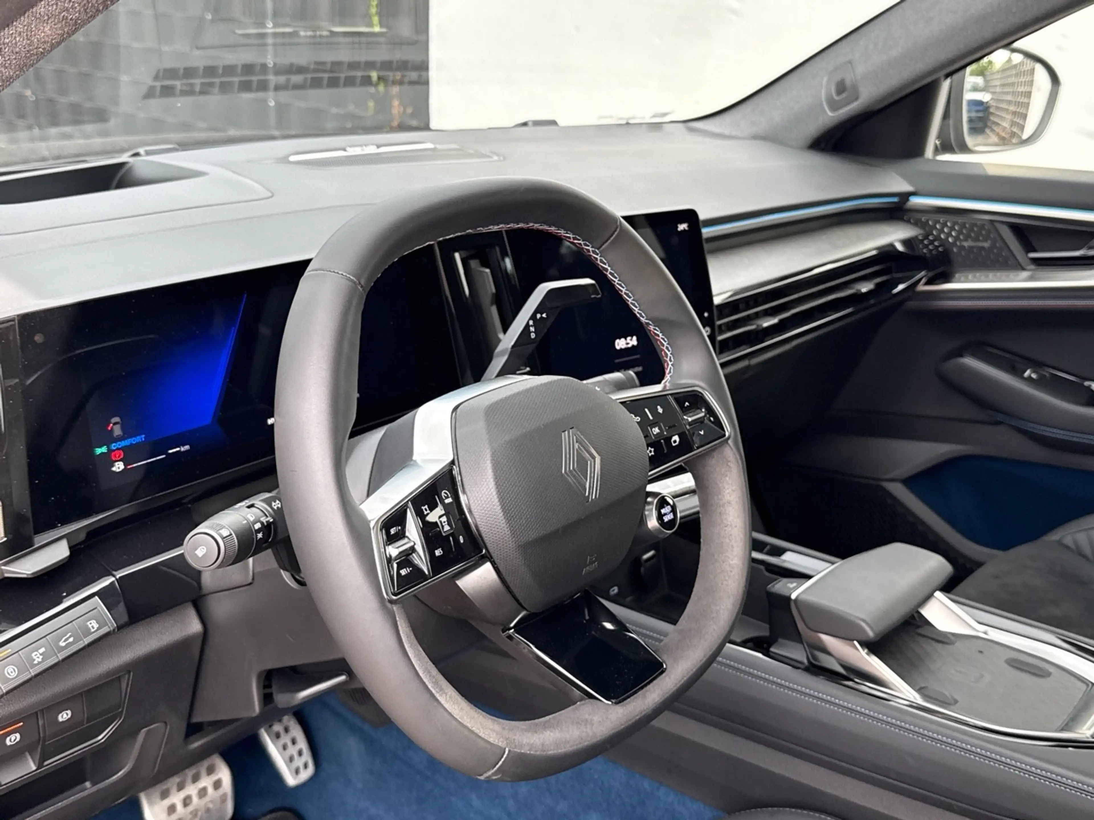 Renault Rafale 1.2 E-Tech 4x4 plug-in hybrid 300 atelier Alpine 2 — photo 8