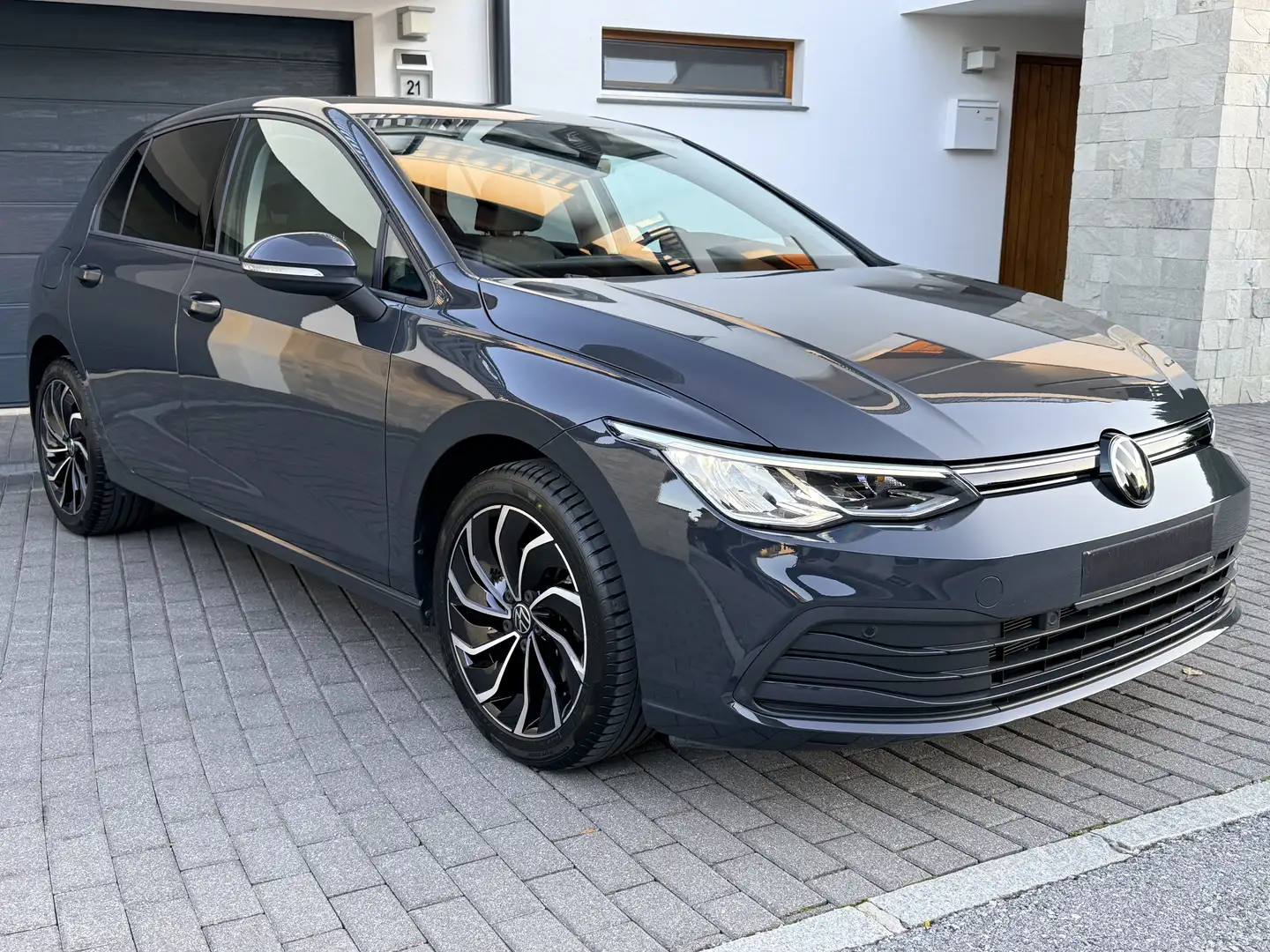 Volkswagen Golf Life 1.5 TSI 131 PS  "VIRTUAL COCKPIT,LED,ACC" Grau - 2