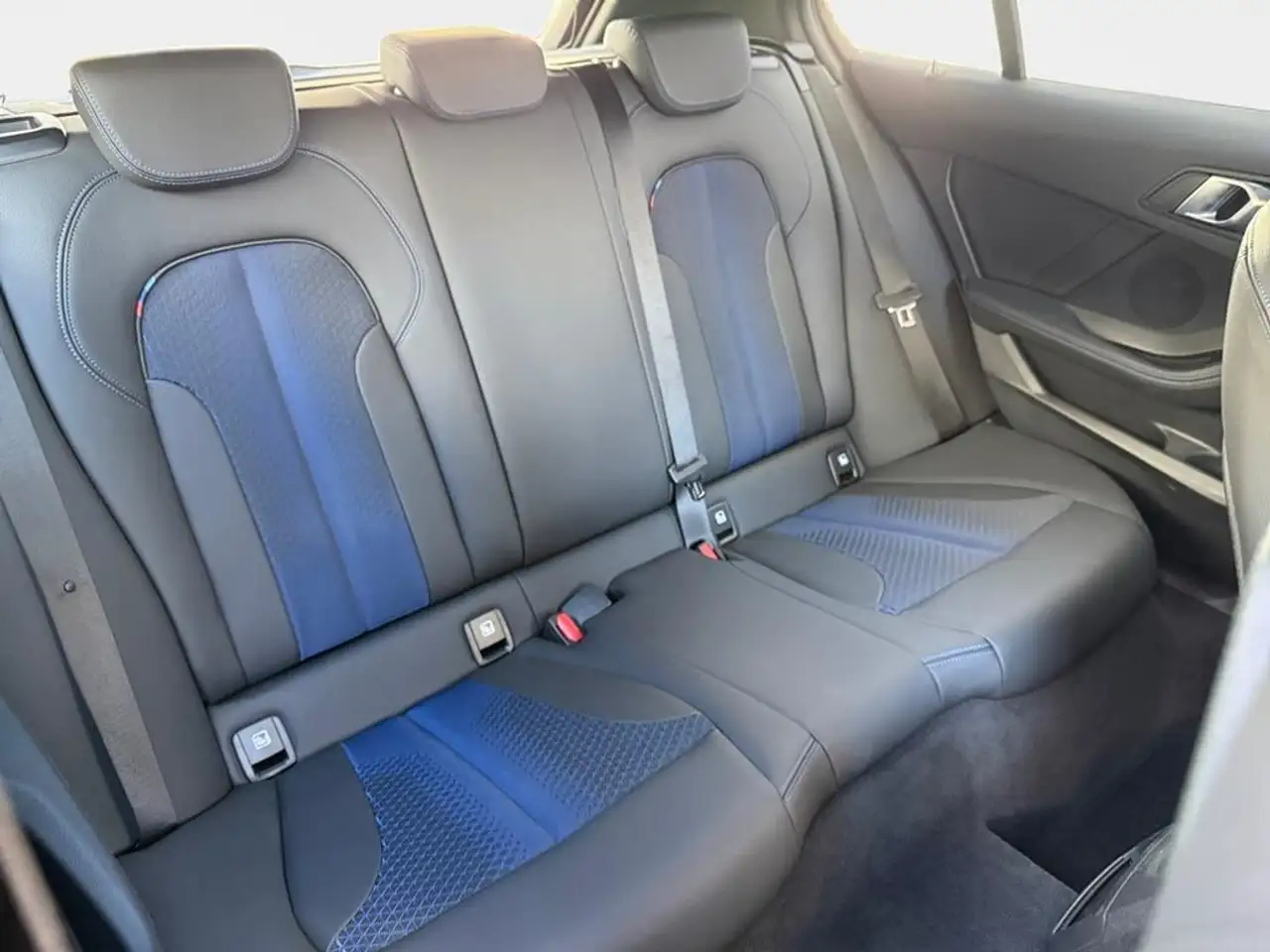 BMW 1 Series M Sport, миниатюра 15