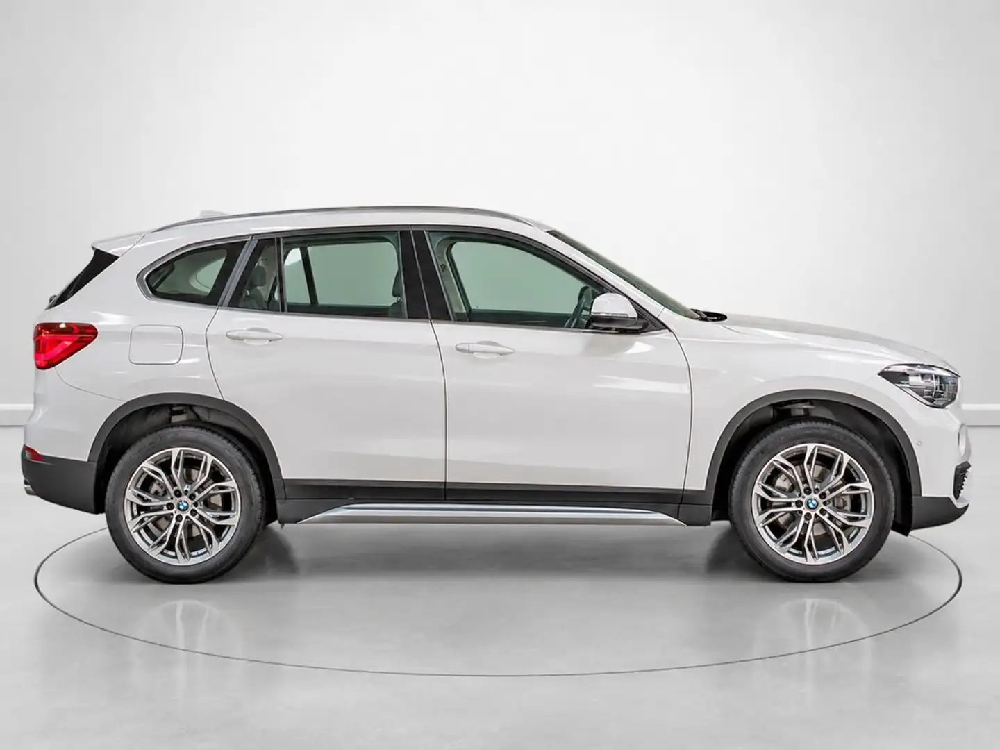 BMW X1 sDrive 18dA Blanco - 2