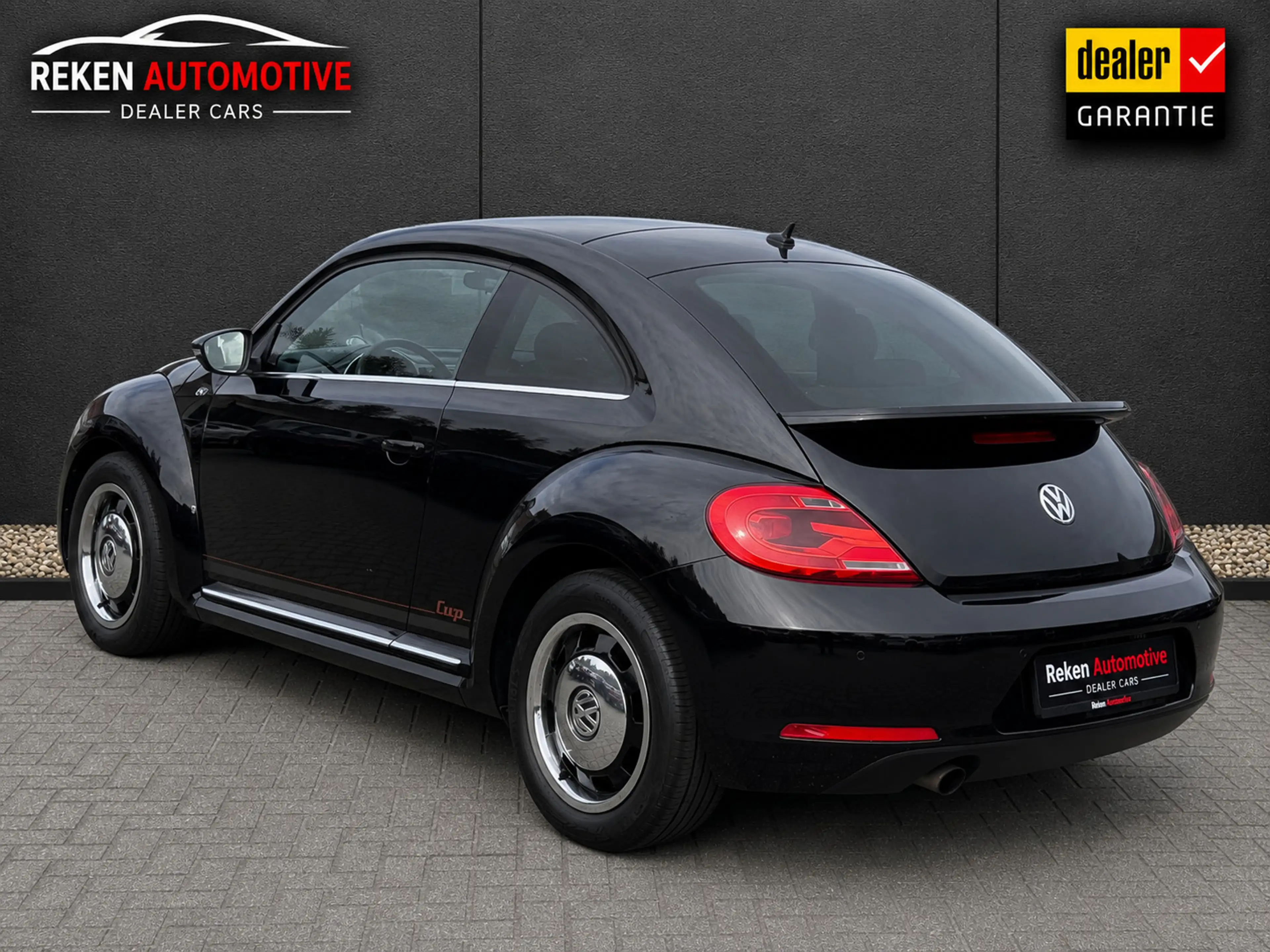 Volkswagen Beetle 1.2 TSI R-line Retro Cruise Clima 105 PK — photo 6